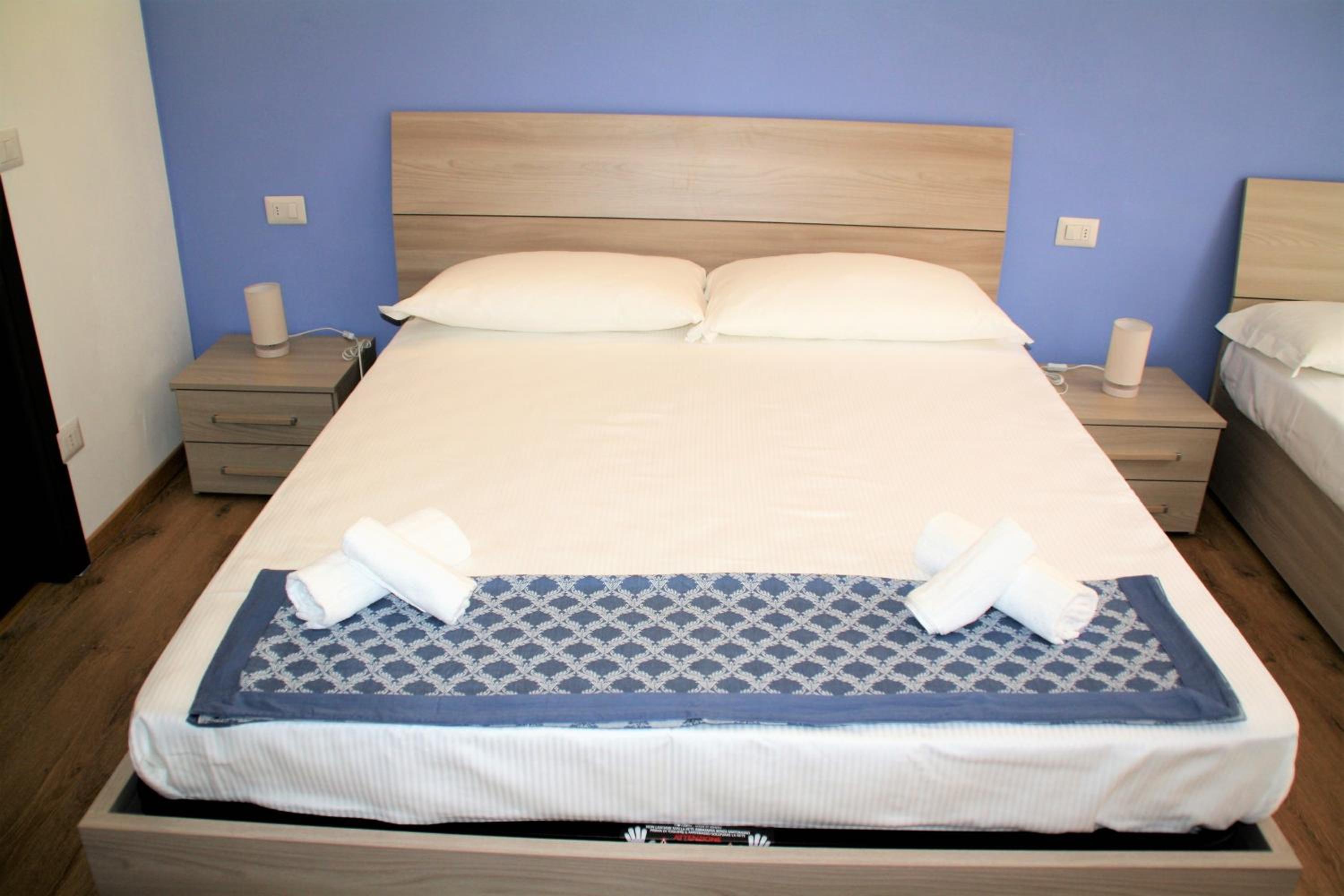 Triple Room with Private Bathroom