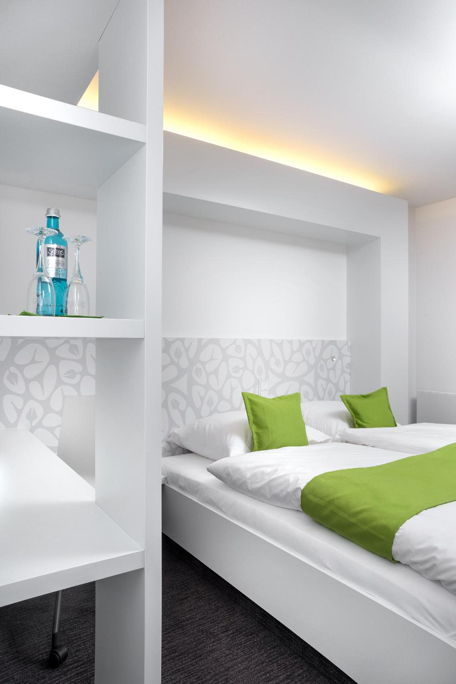 Double Room - Disability Access - Photo 1