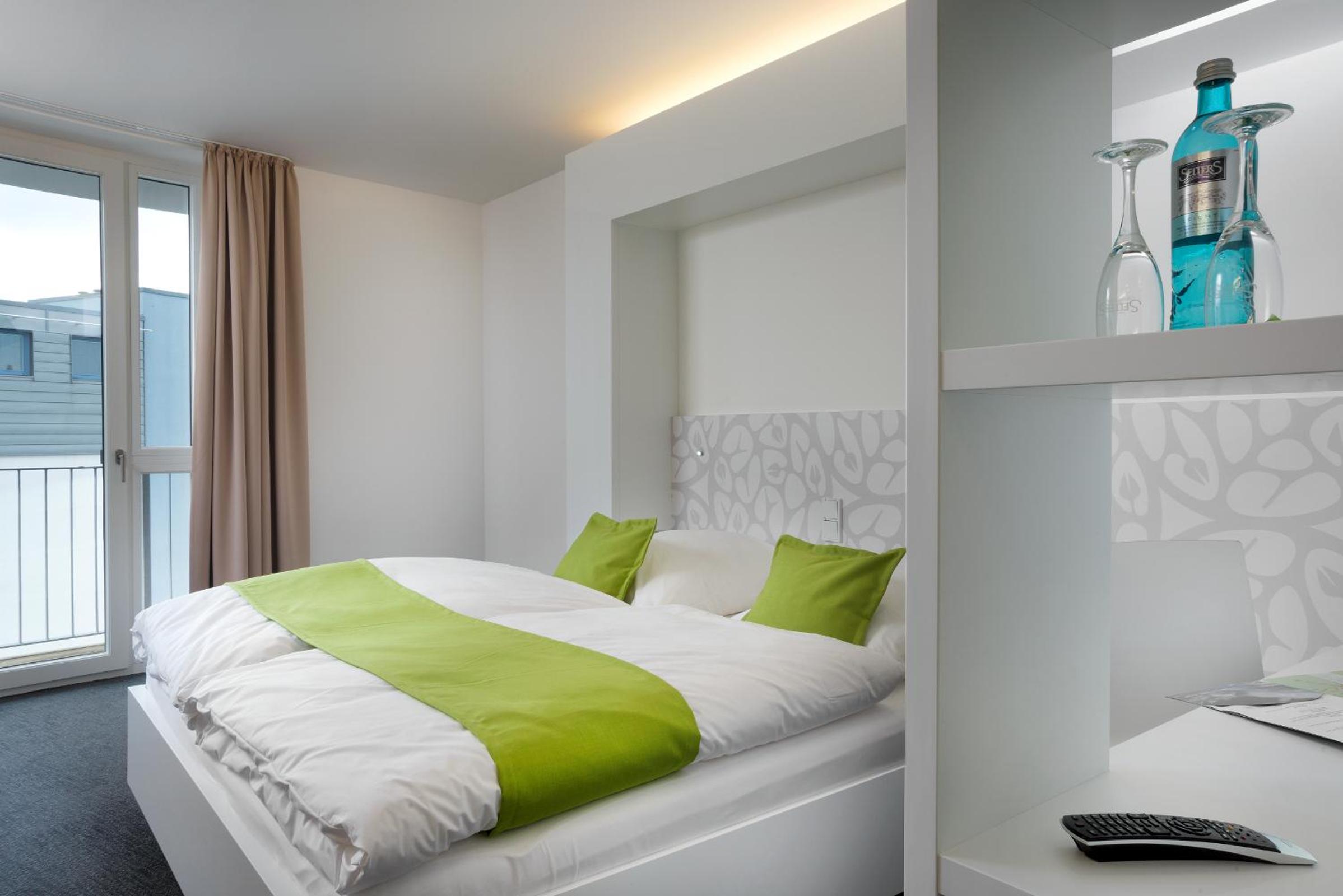 Standard Double Room - Photo 1