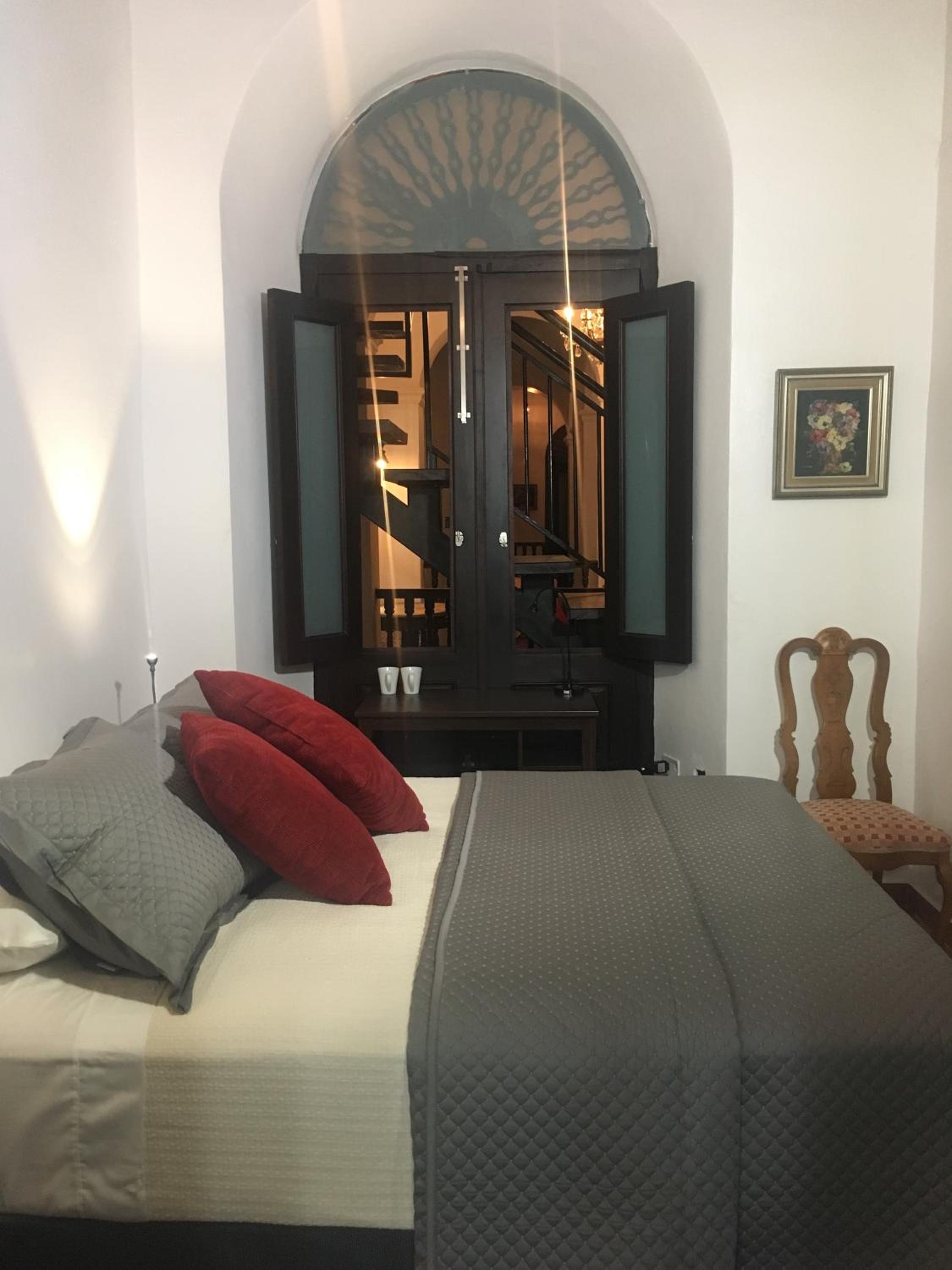 352 Guest Room photo 2