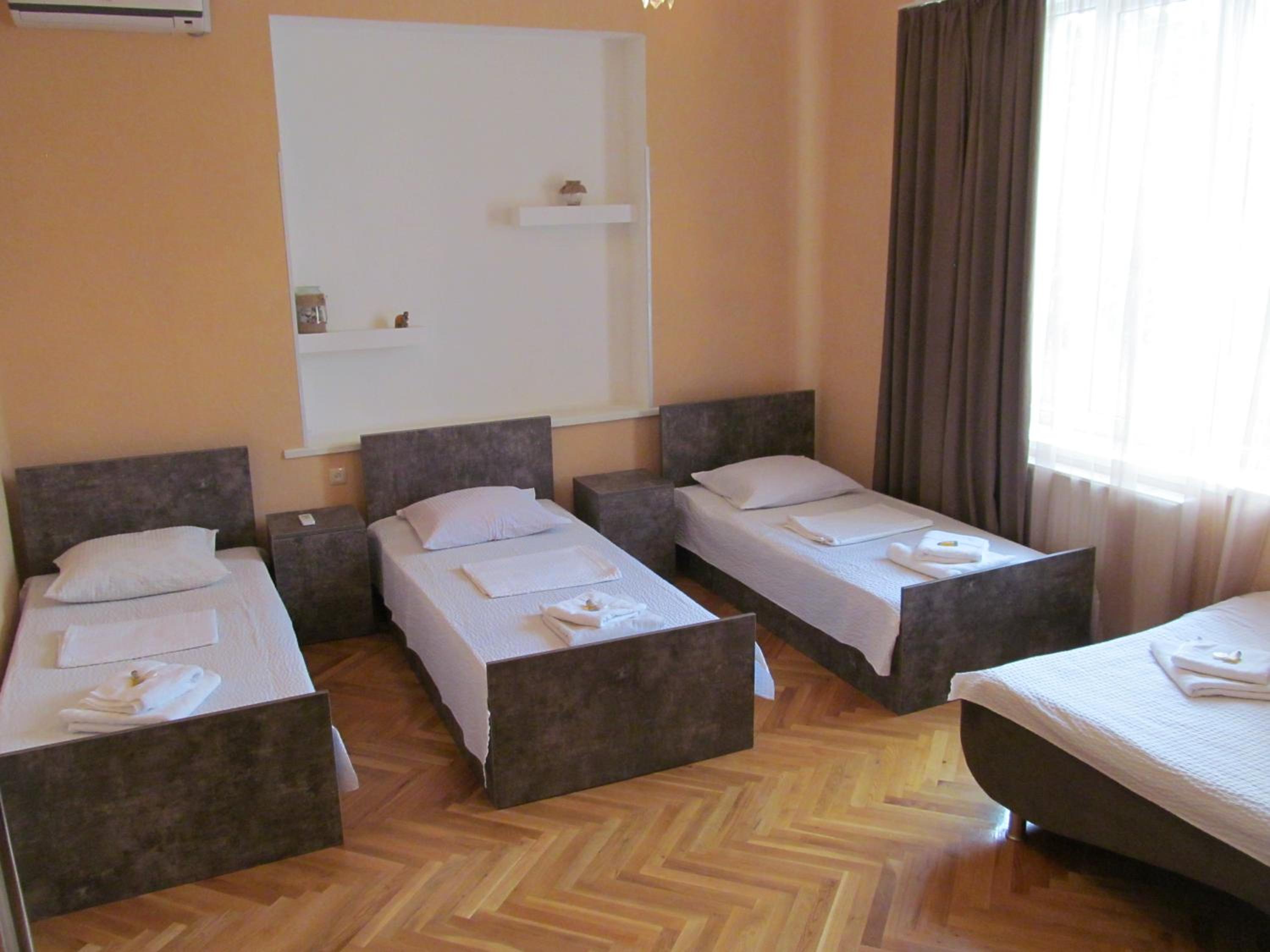 Quadruple Room photo 1
