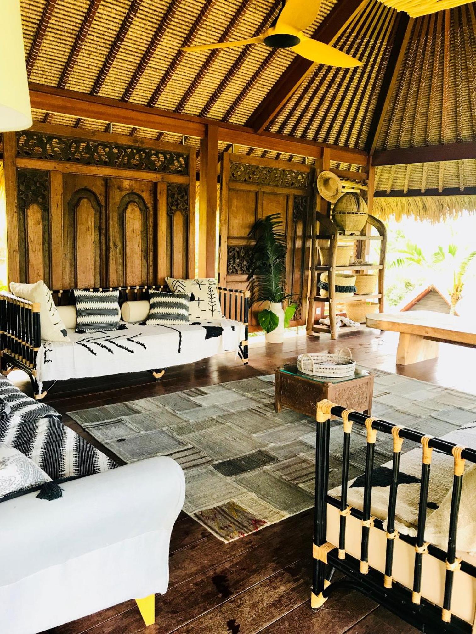 Five Bedroom Private Pool Villa with Tennis Court photo 1