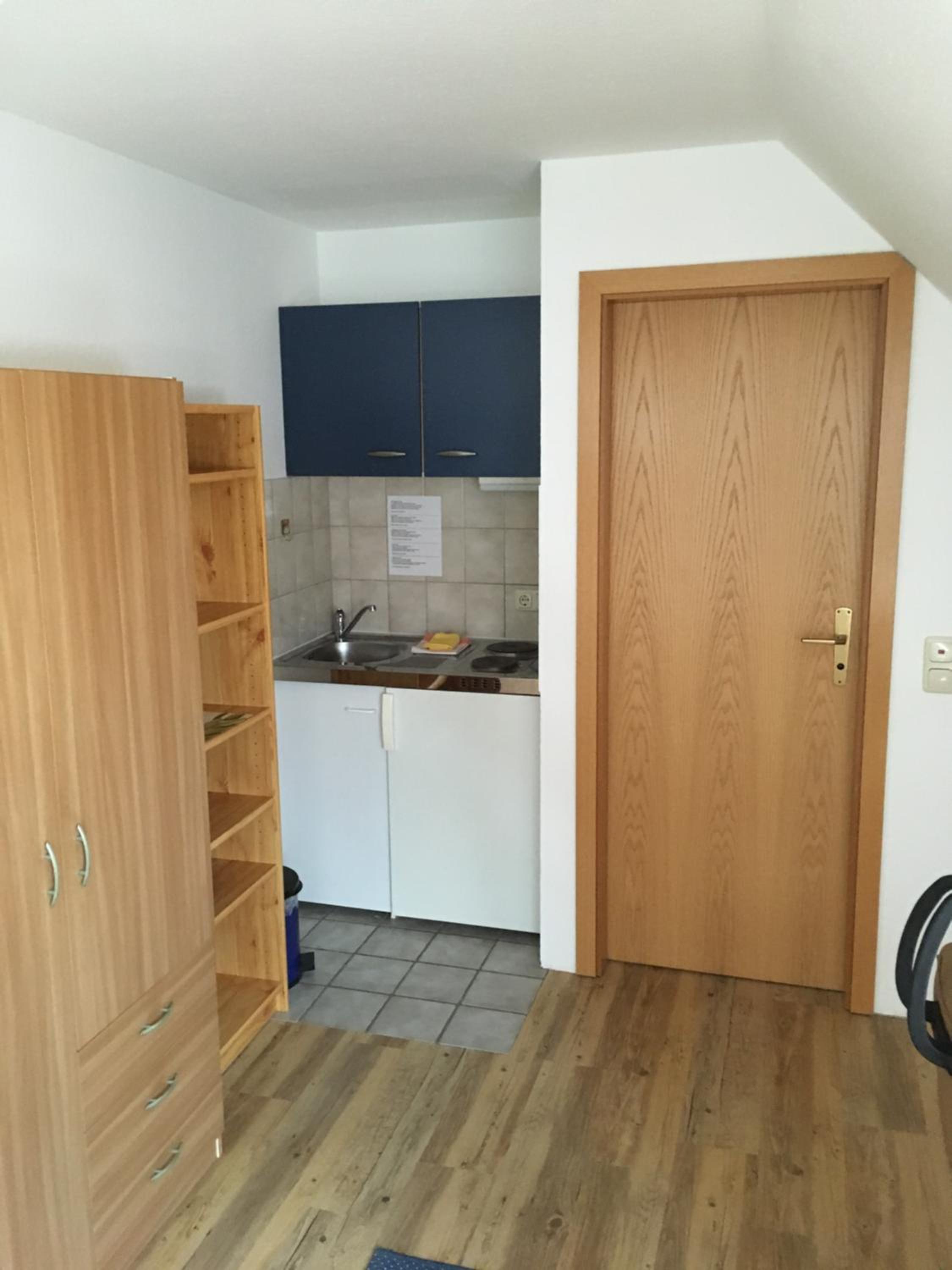 Studio Apartment photo 2