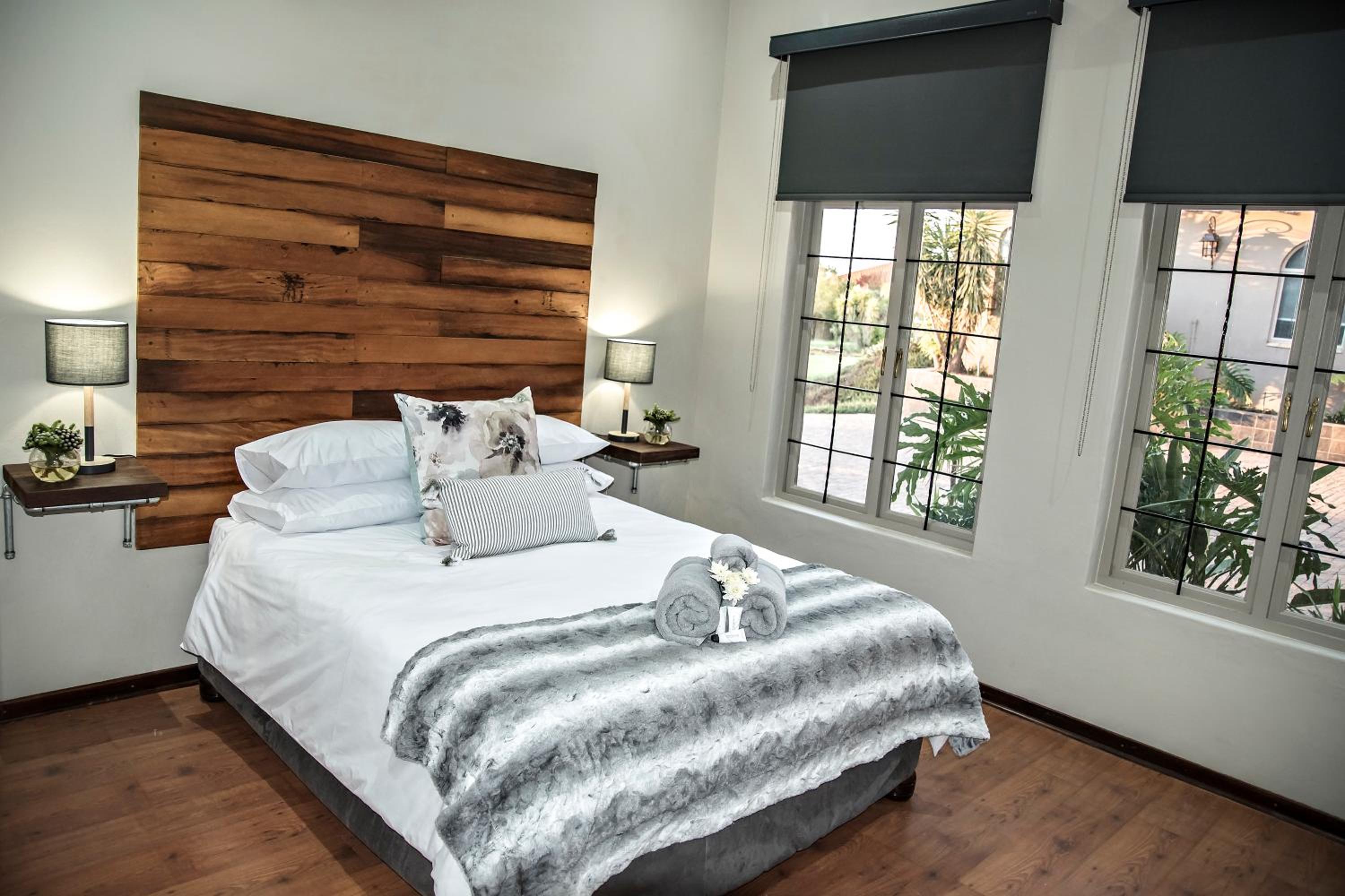 Two-Bedroom Apartment - Photo 1