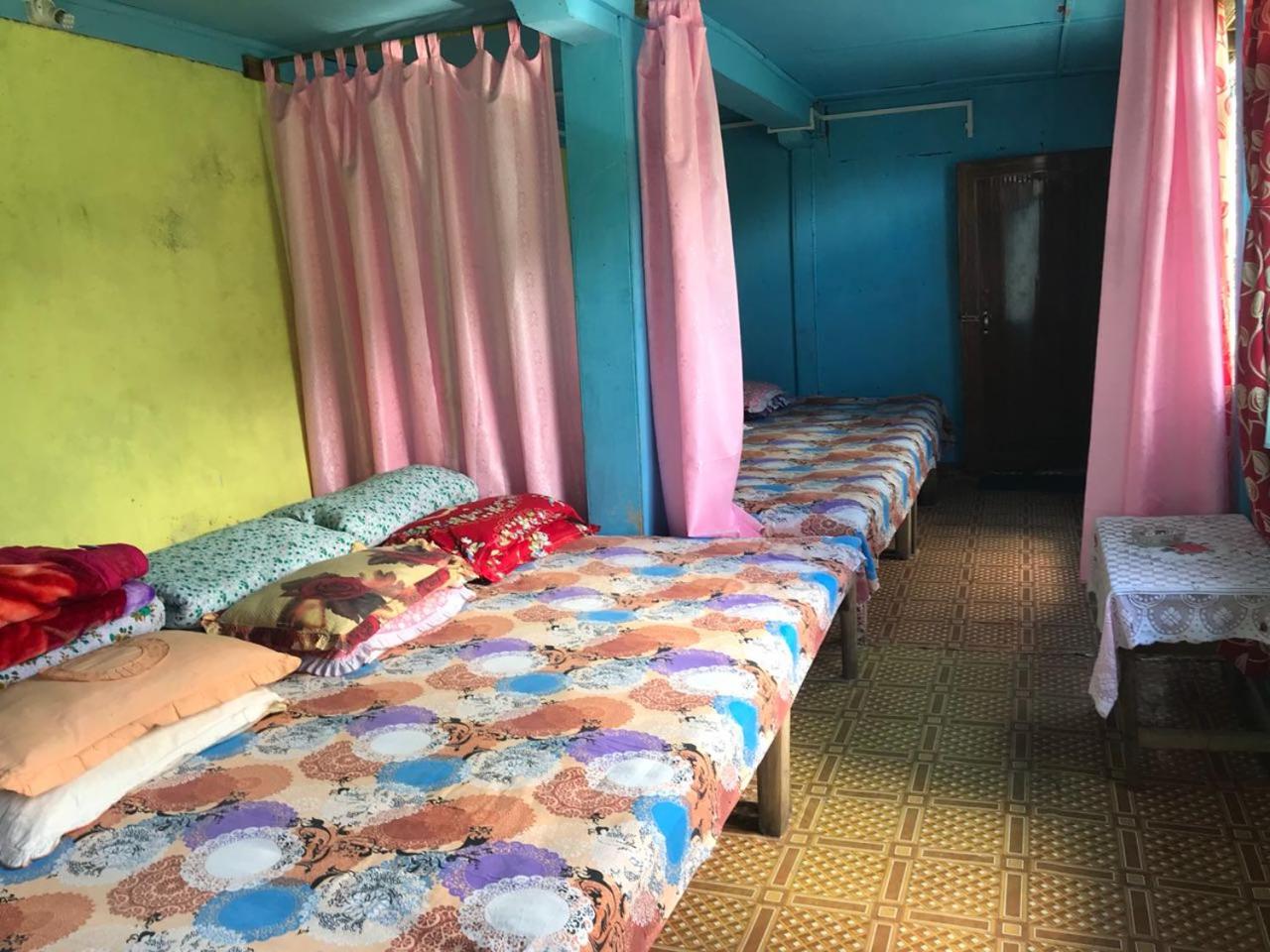 8-Bed Mixed Dormitory Room photo 1