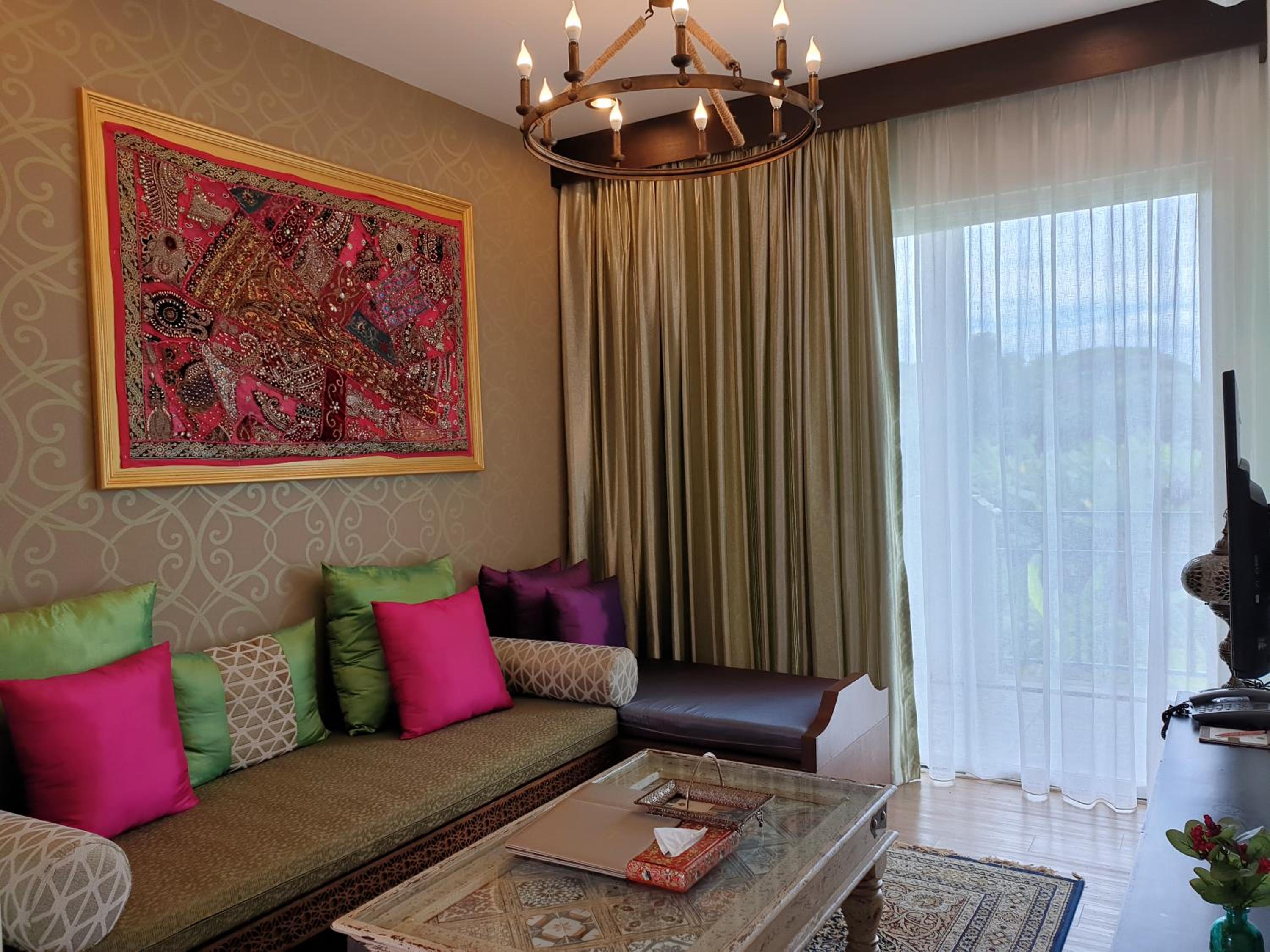 Family Room - Photo 12