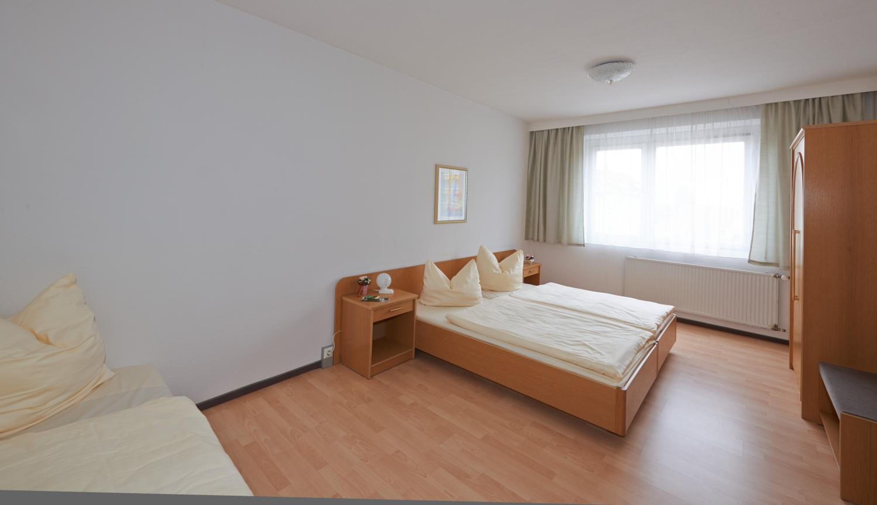 Two-Bedroom Apartment - Photo 6