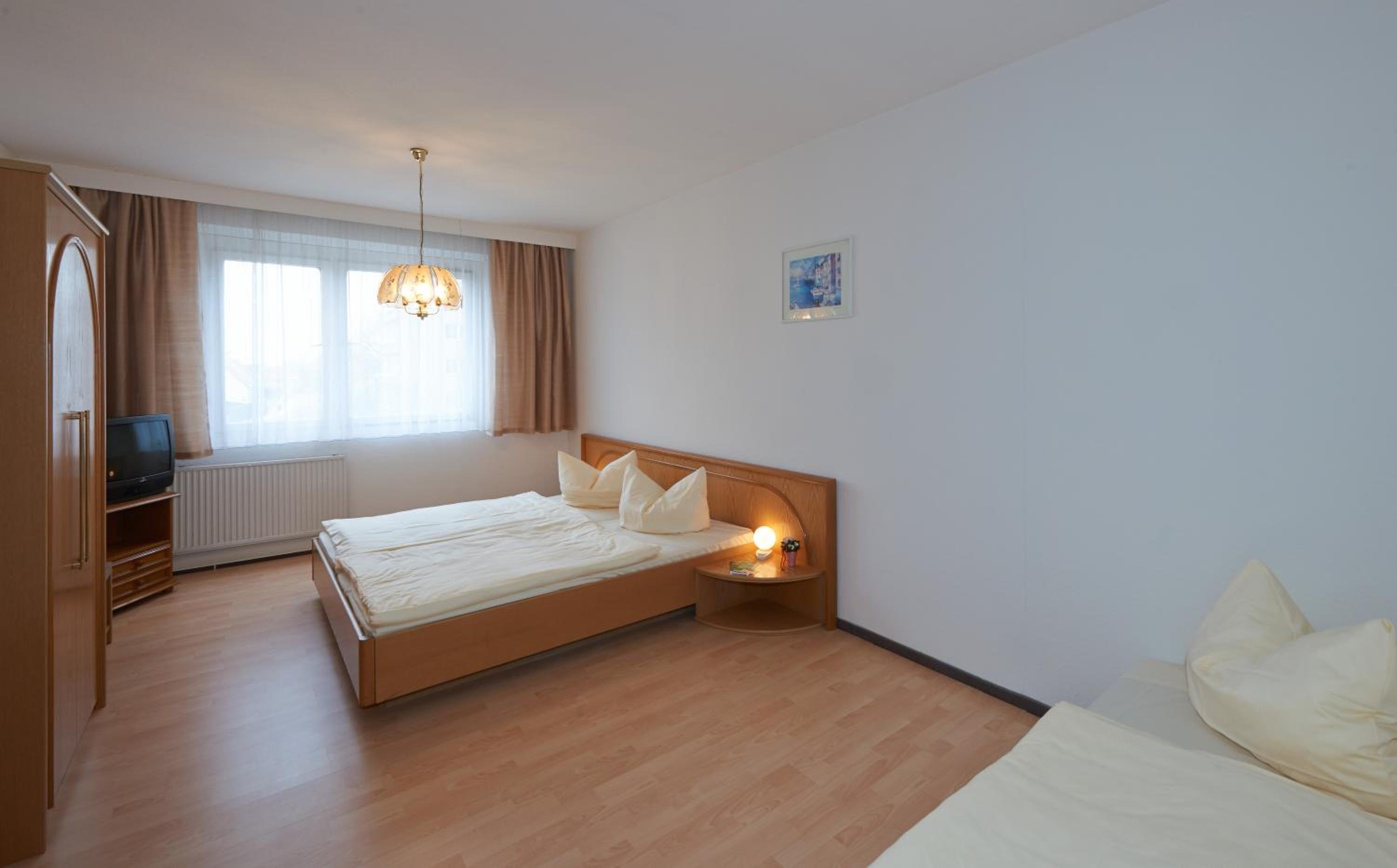 Two-Bedroom Apartment - Photo 4