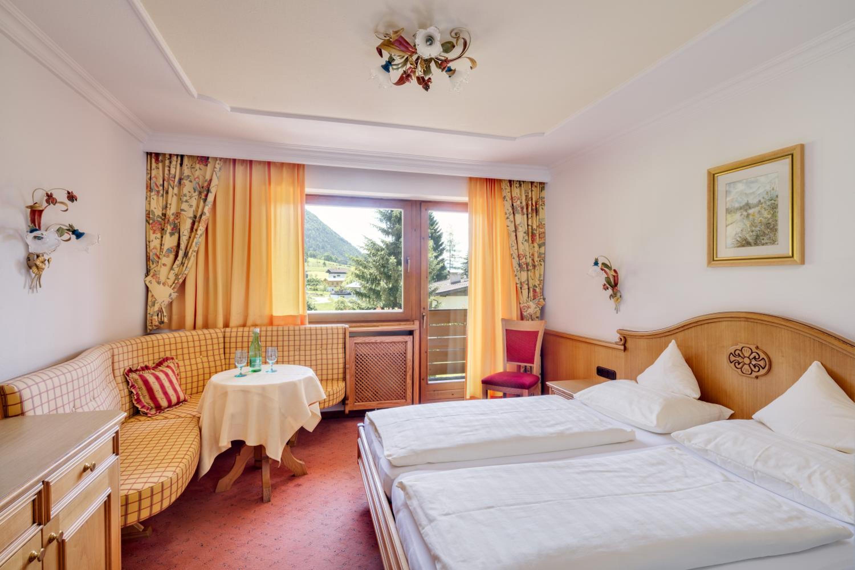Standard Double Room - Photo 1