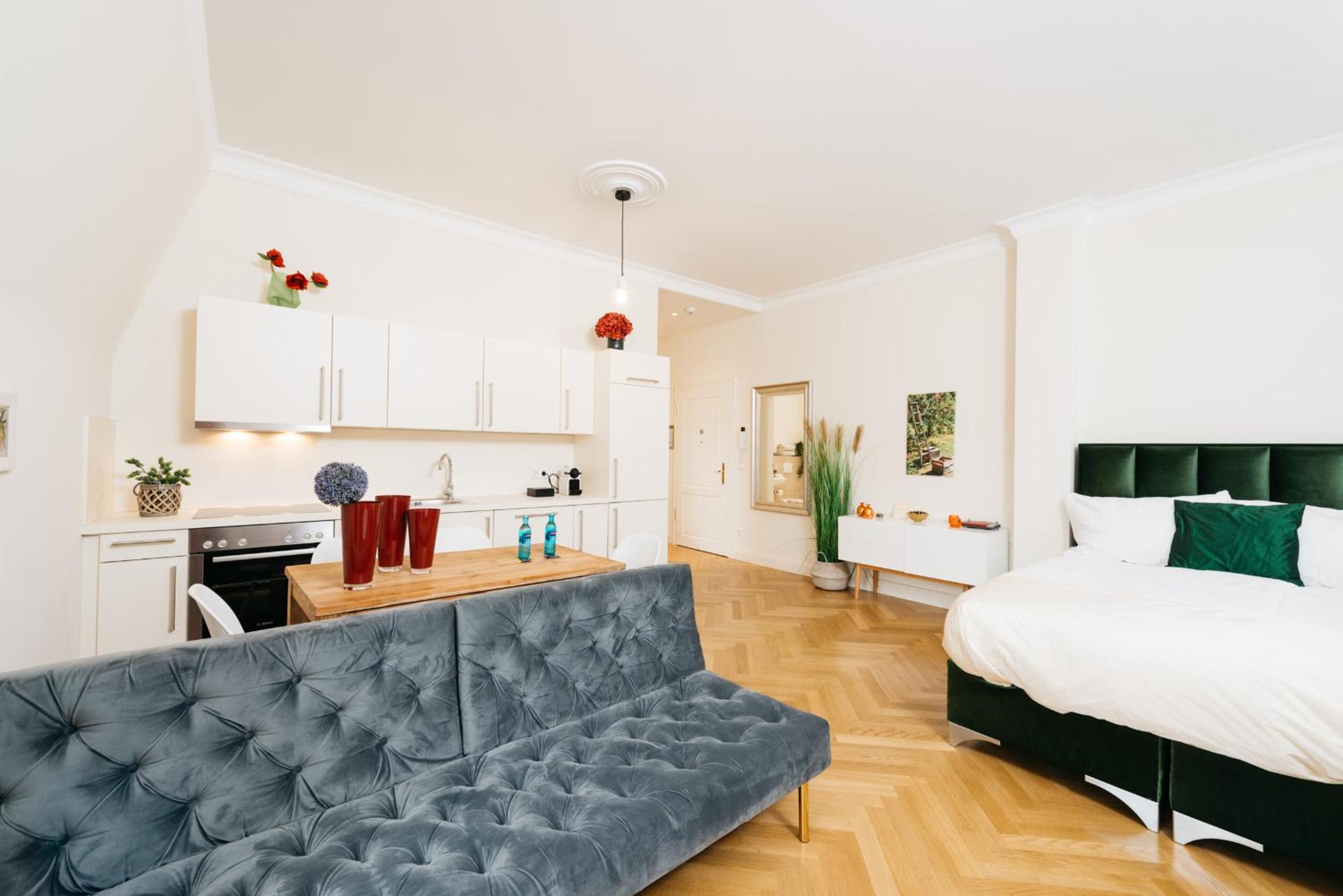 Studio Suite photo 1