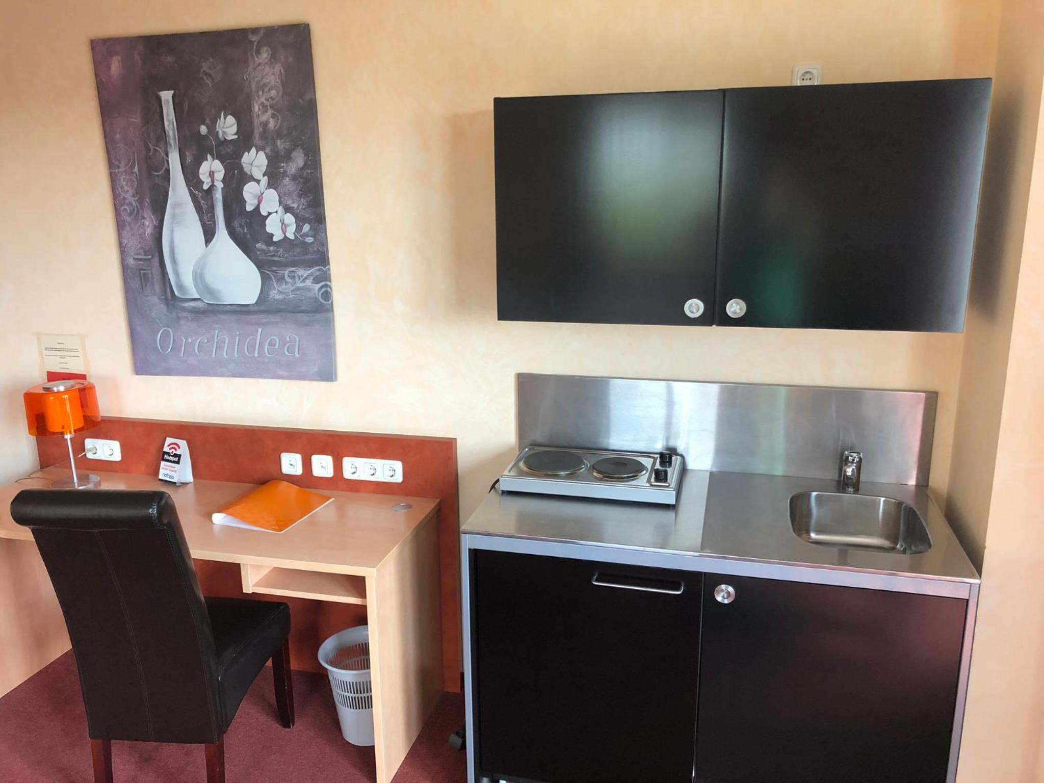 Apartment - Photo 2