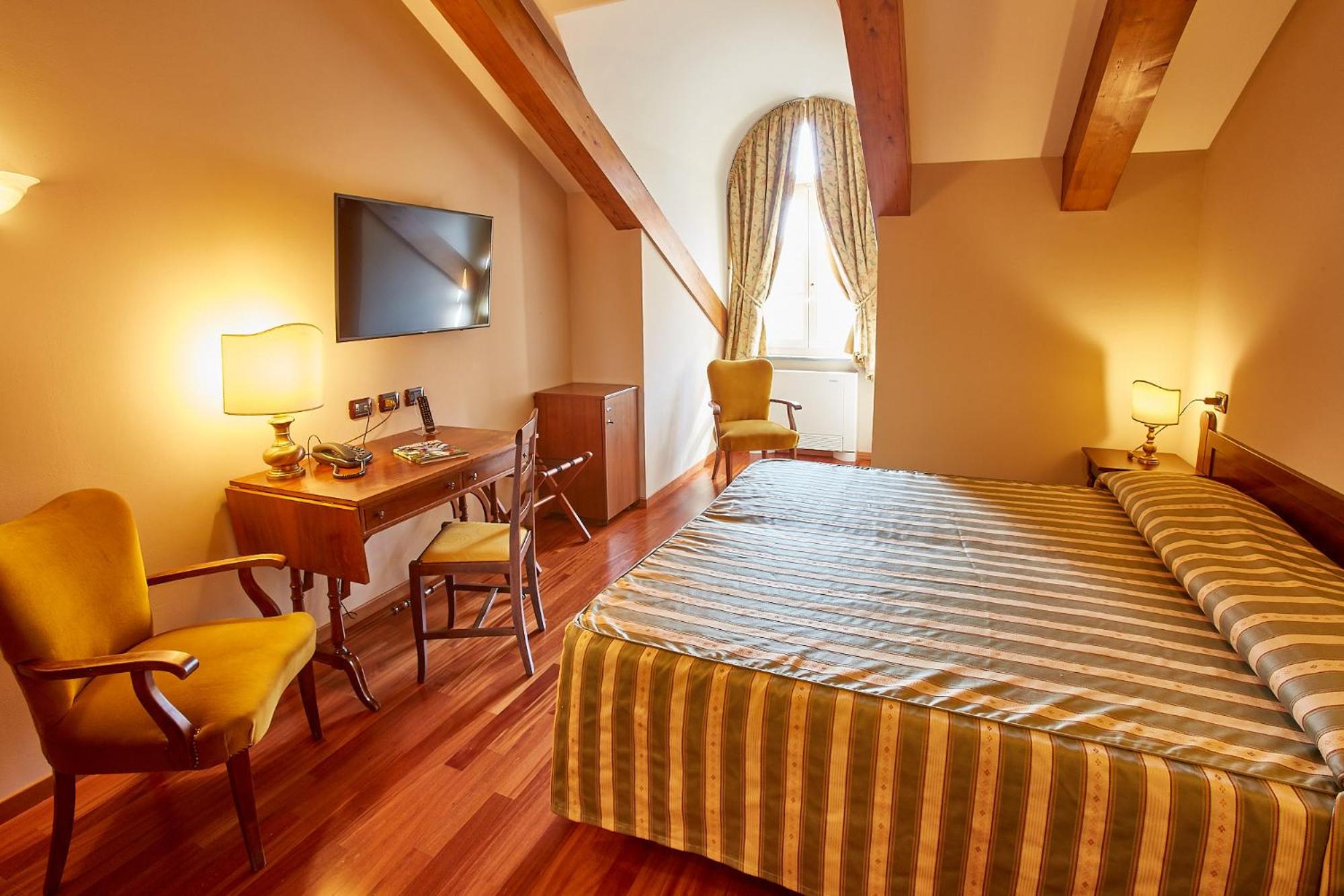 Triple Room - Photo 2