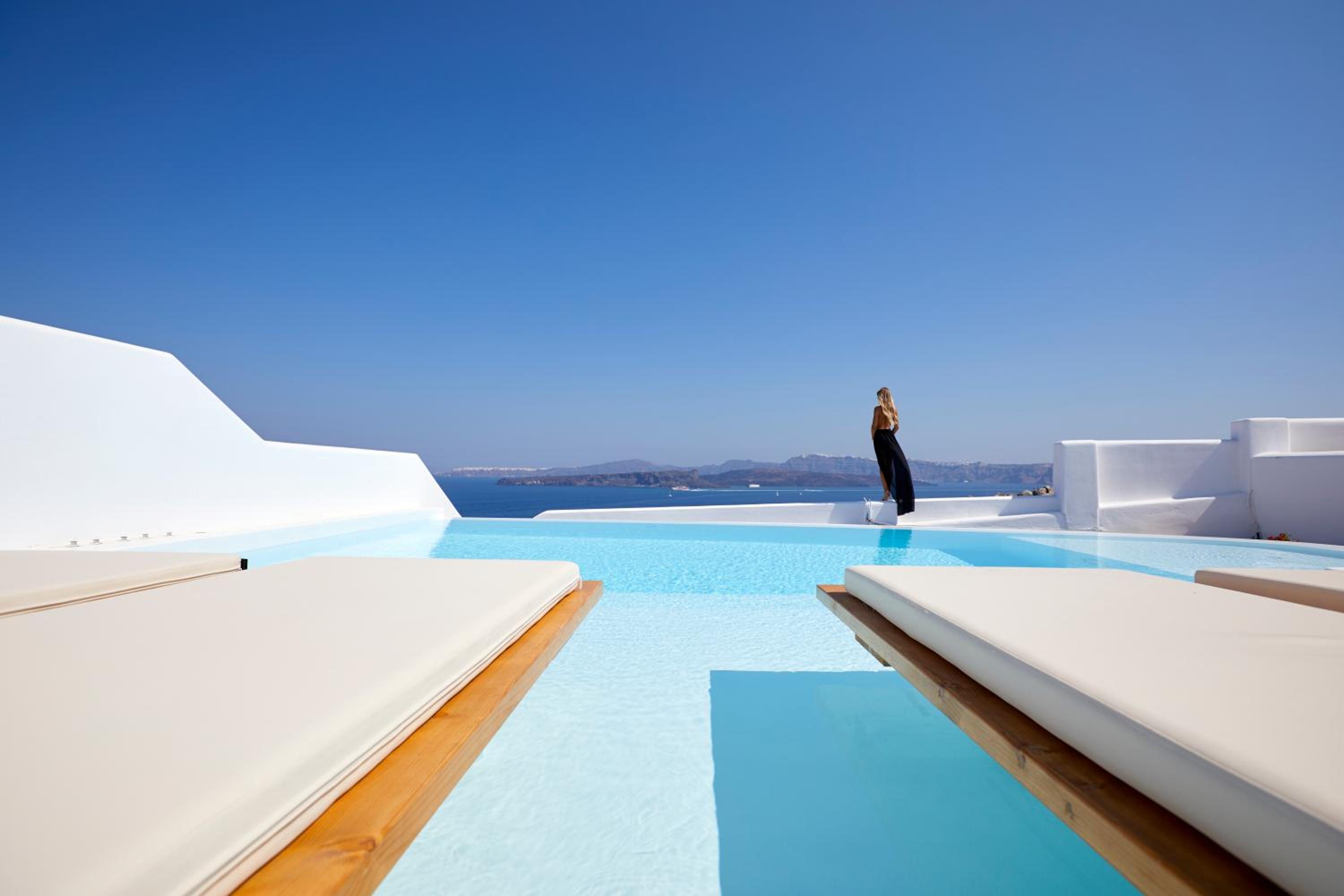 The Eclectic Villa with Infinity Heated Private Pool - Photo 18