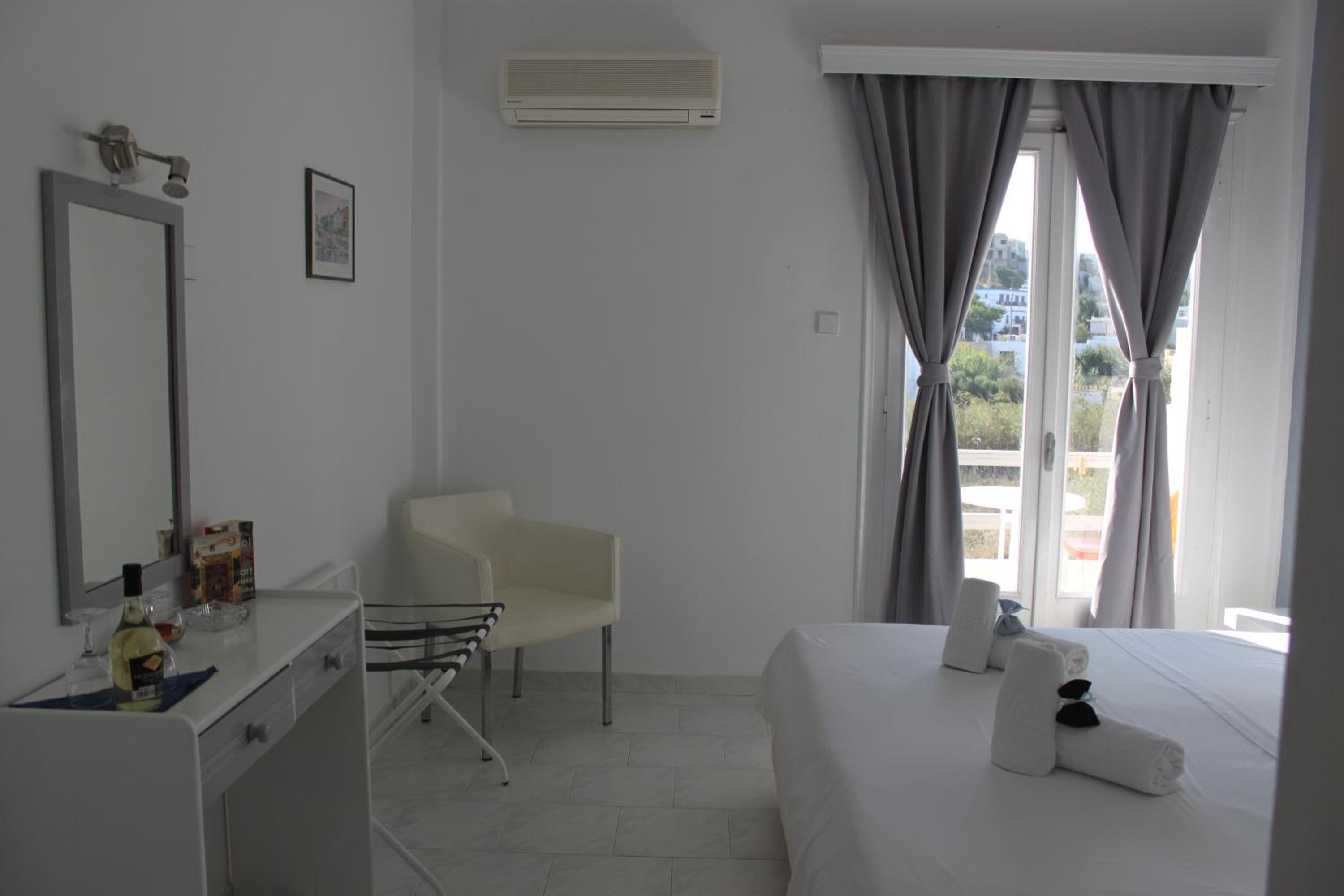 Superior Double or Twin Room with Sea View - Photo 2