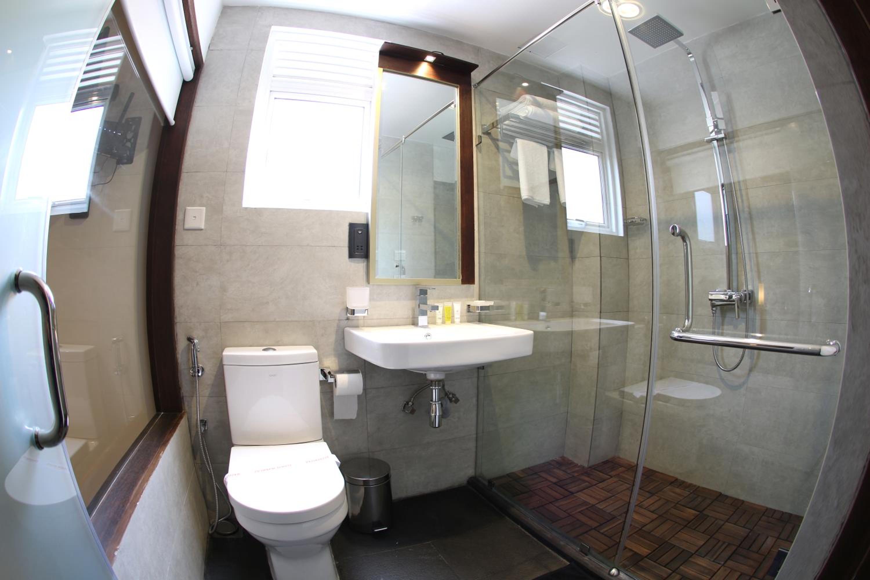 Standard Double Room - Photo 2