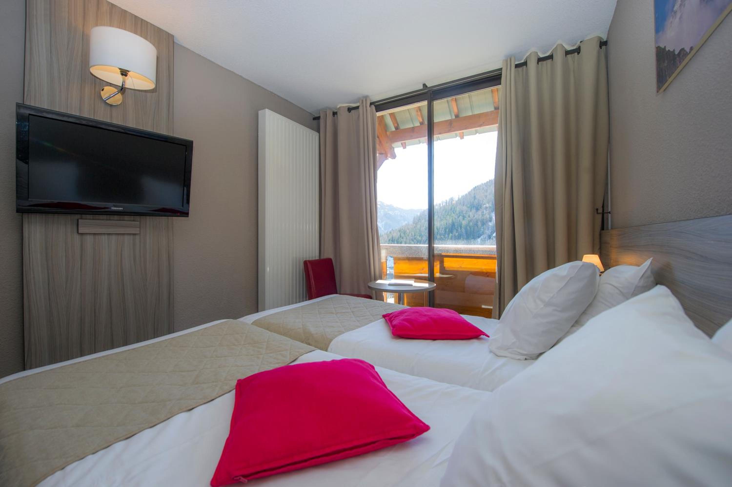 Superior Twin Room - Photo 1