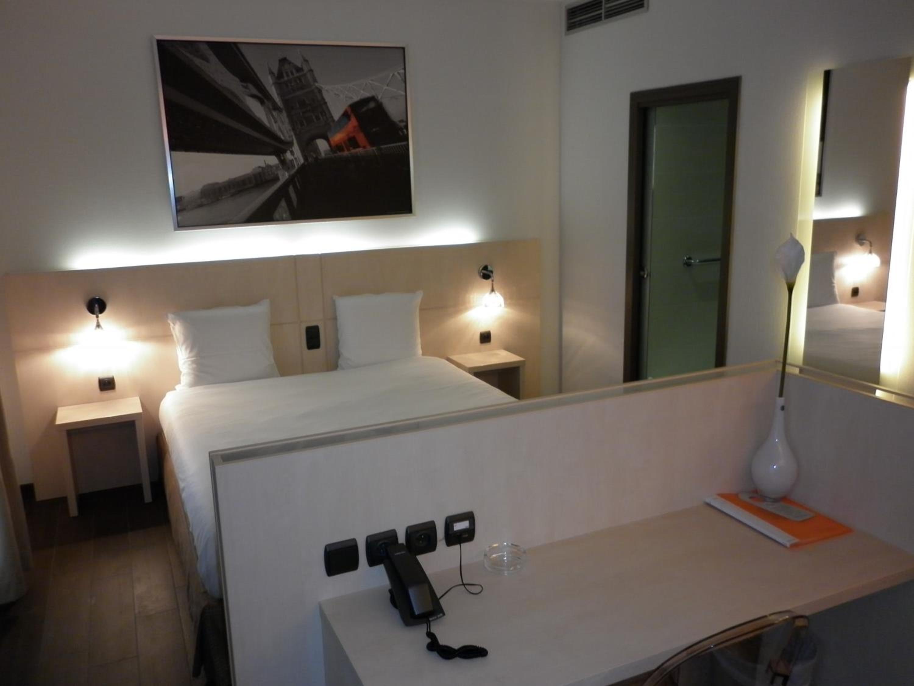 Apartment photo 3