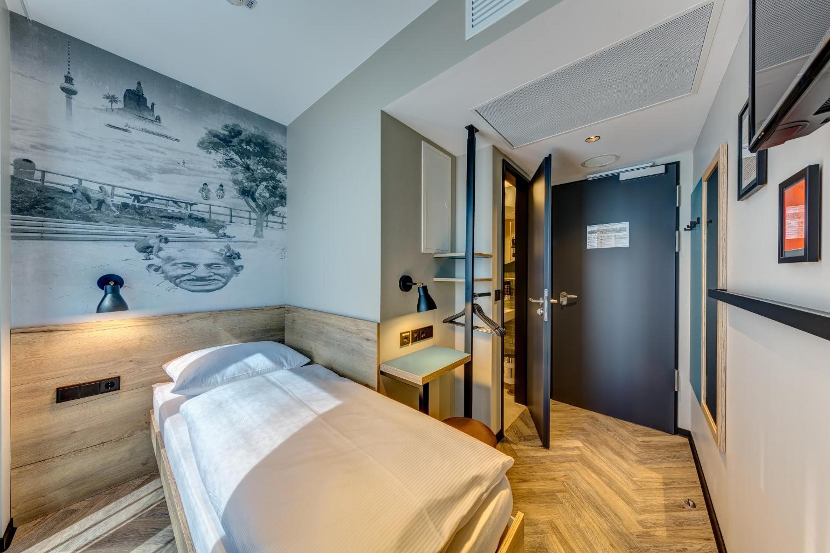 Small Single Room