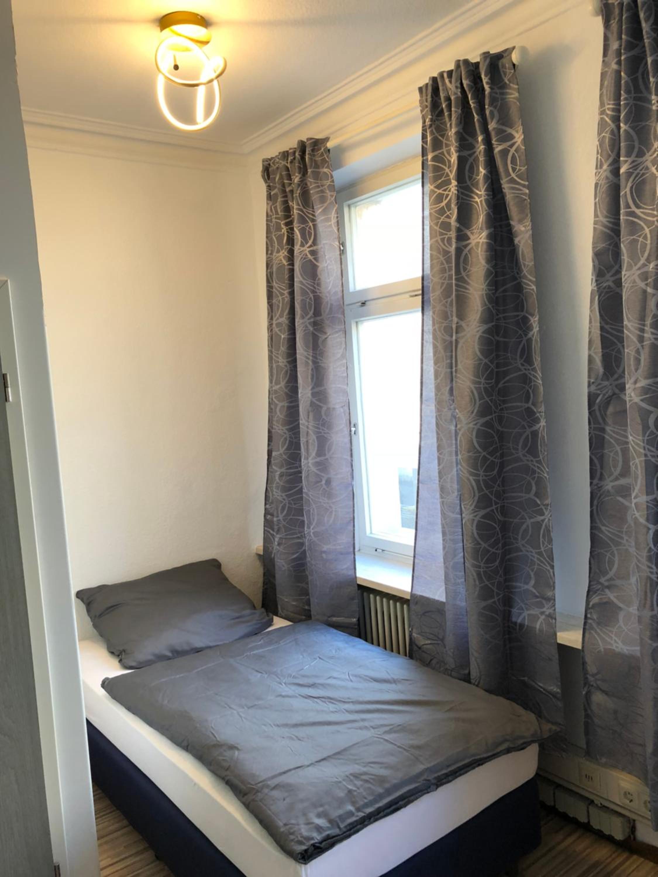 Standard Double Room with Shared Bathroom photo 2