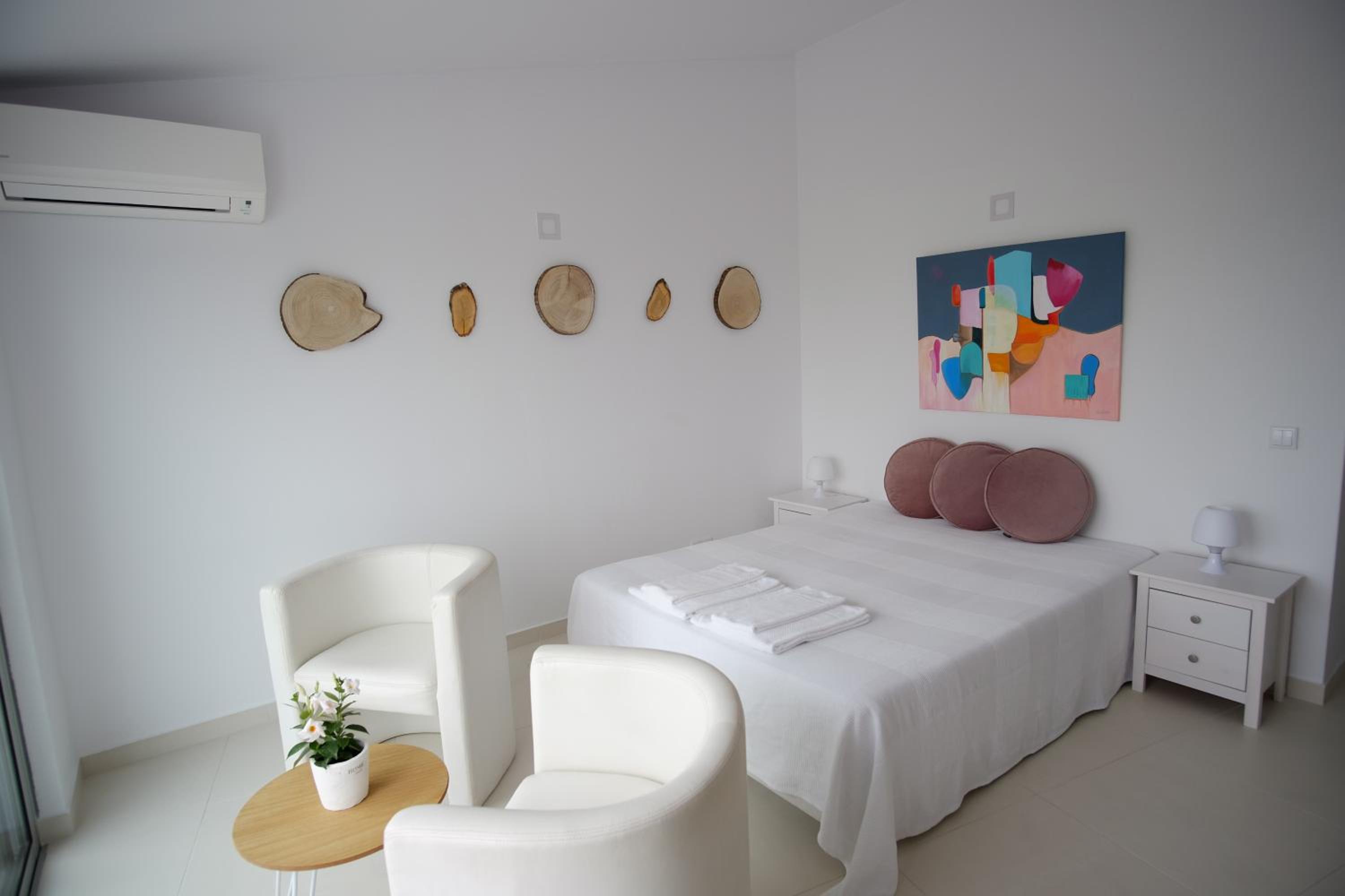 Studio Apartment with Sea View