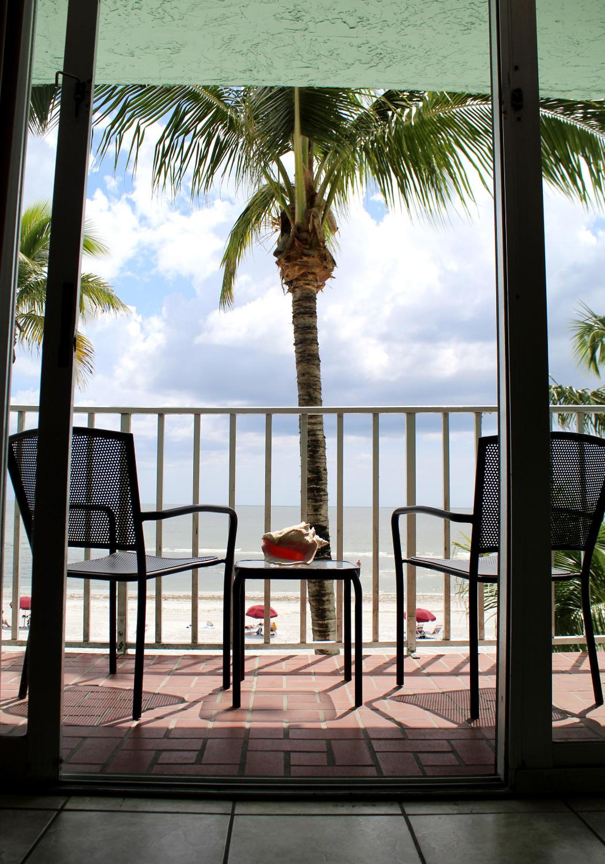 Beachfront King Bed Studio with Balcony - Photo 1