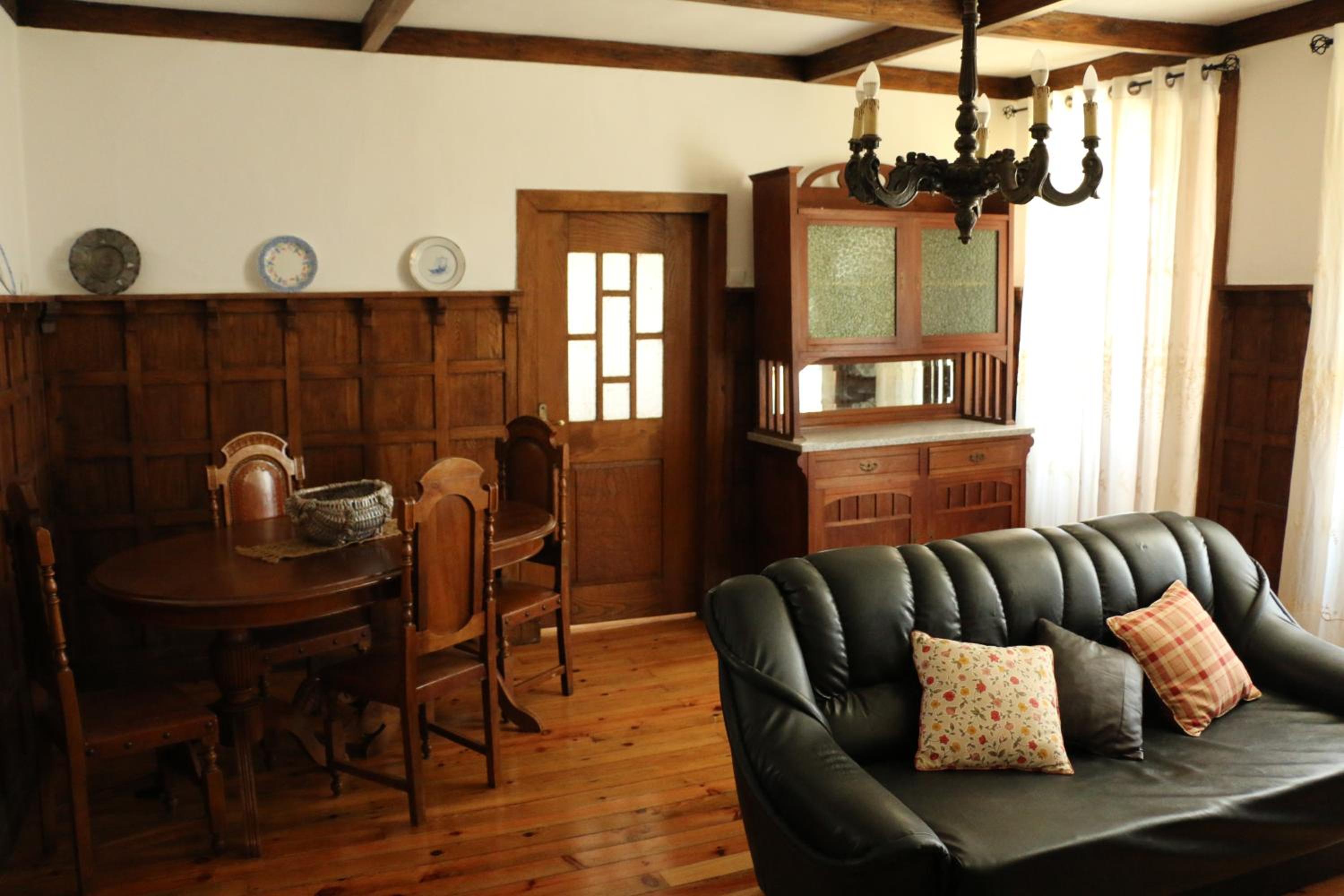 Four-Bedroom House - Photo 26