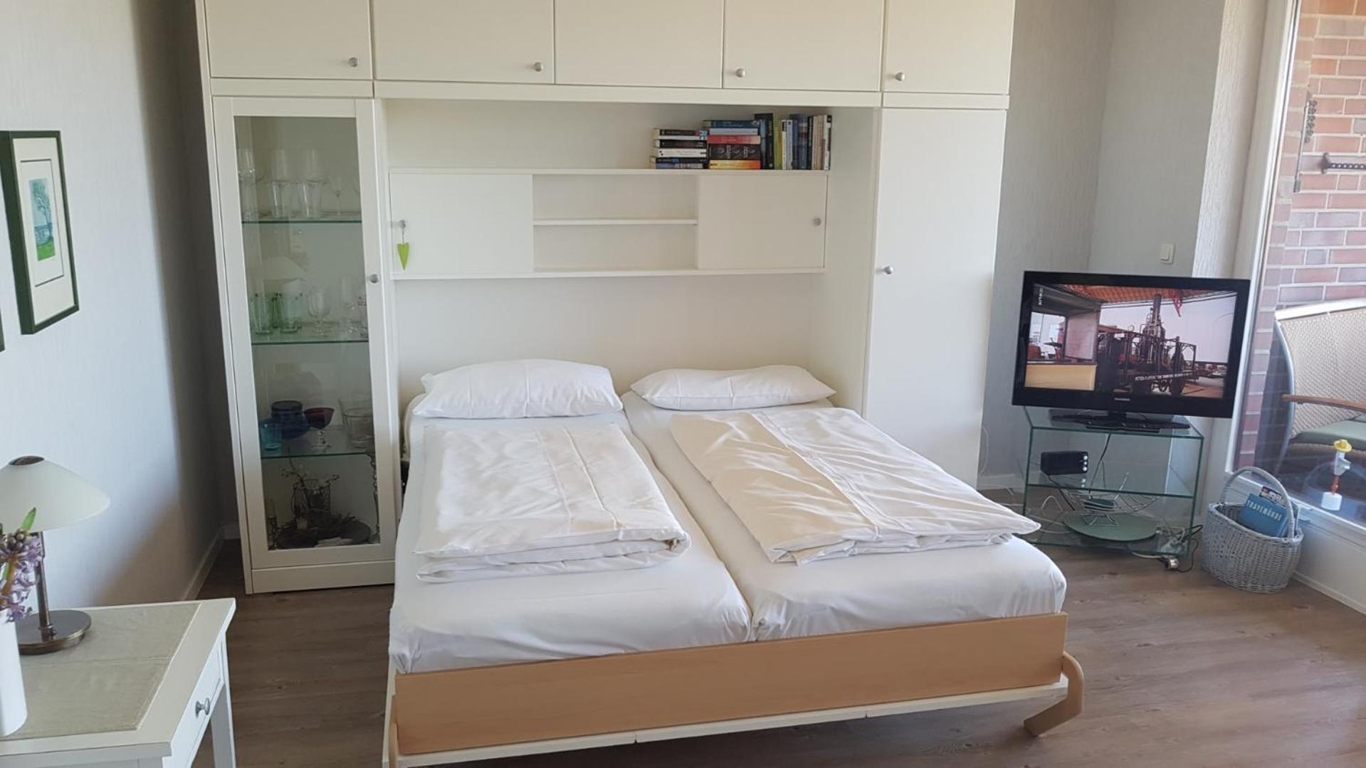 Apartment photo 1