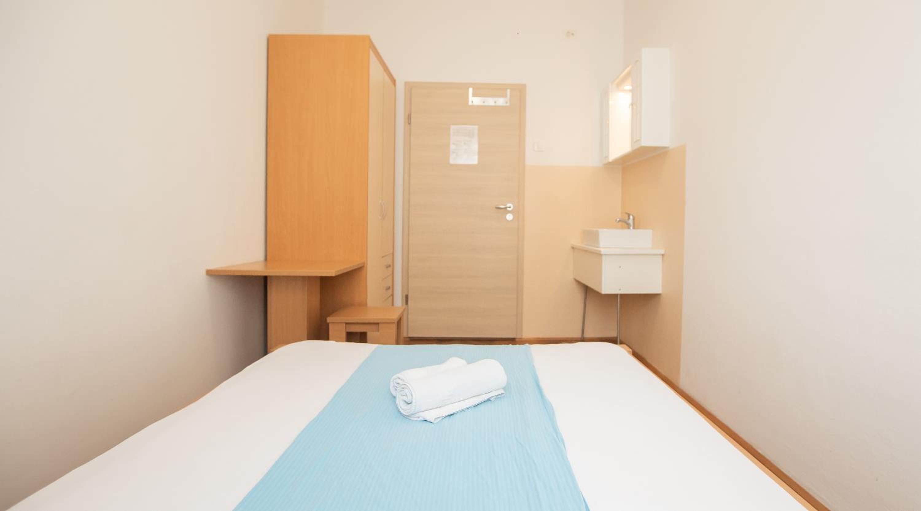 Single Room photo 2