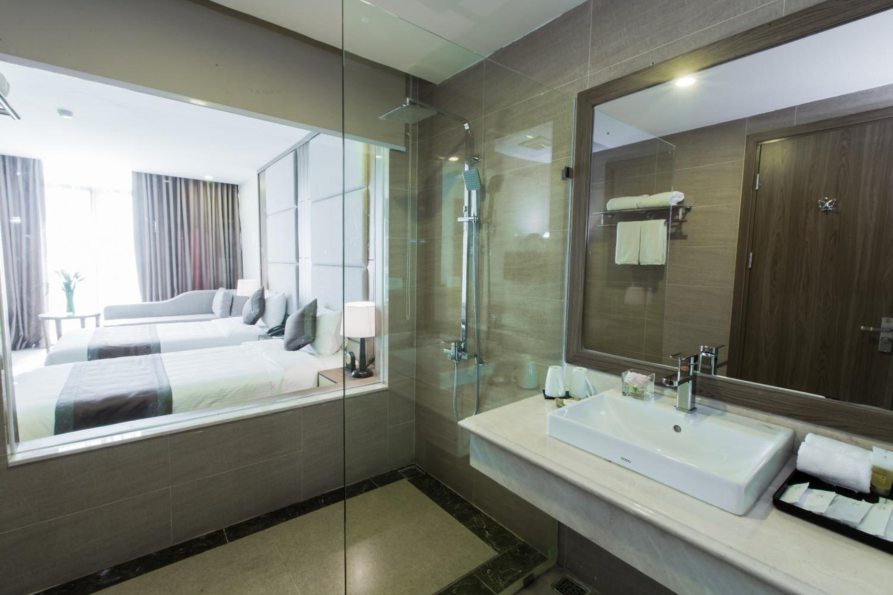 Deluxe Twin Room photo 2