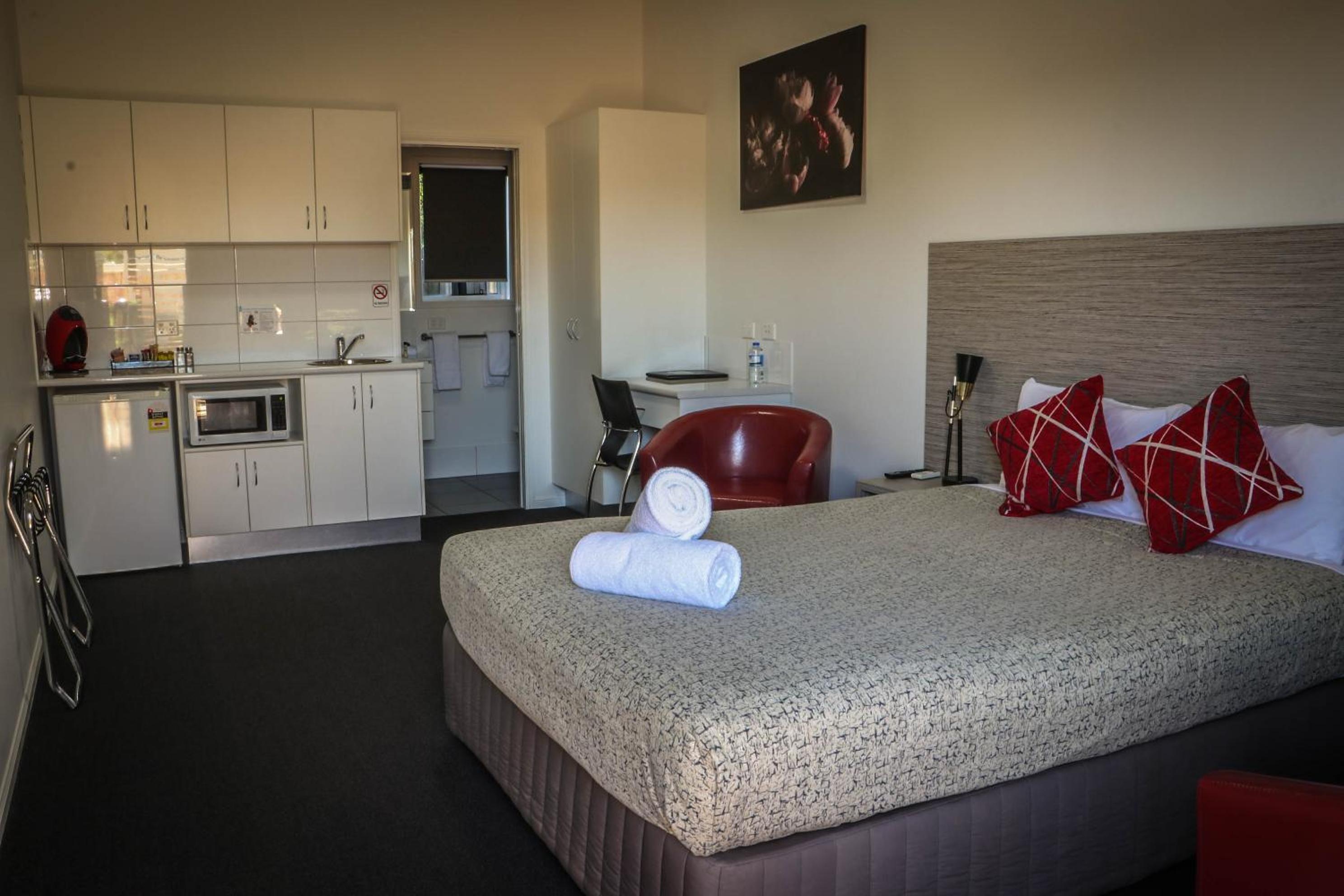 Queen Room