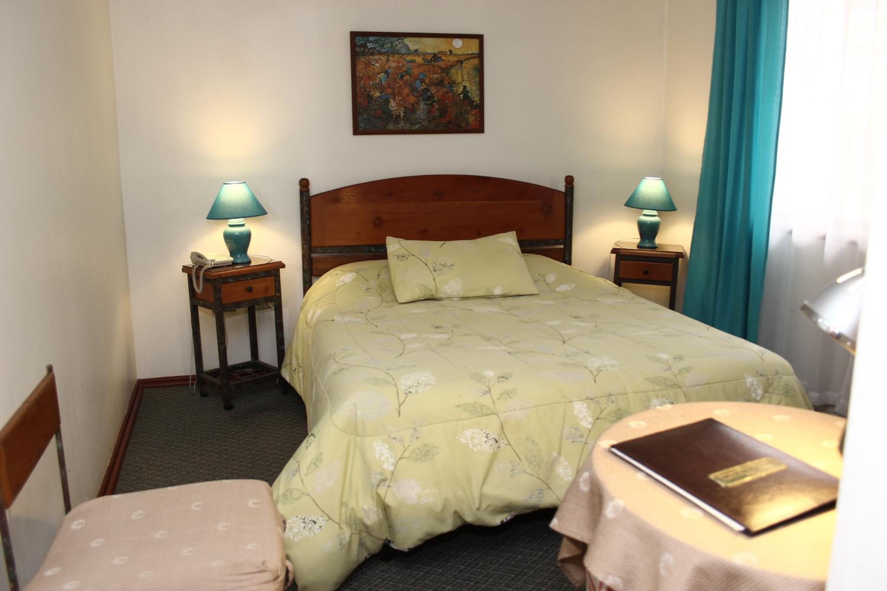 Standard Double Room photo 3