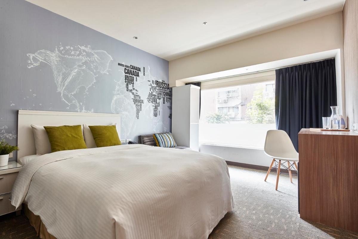 Deluxe Double Room photo 2