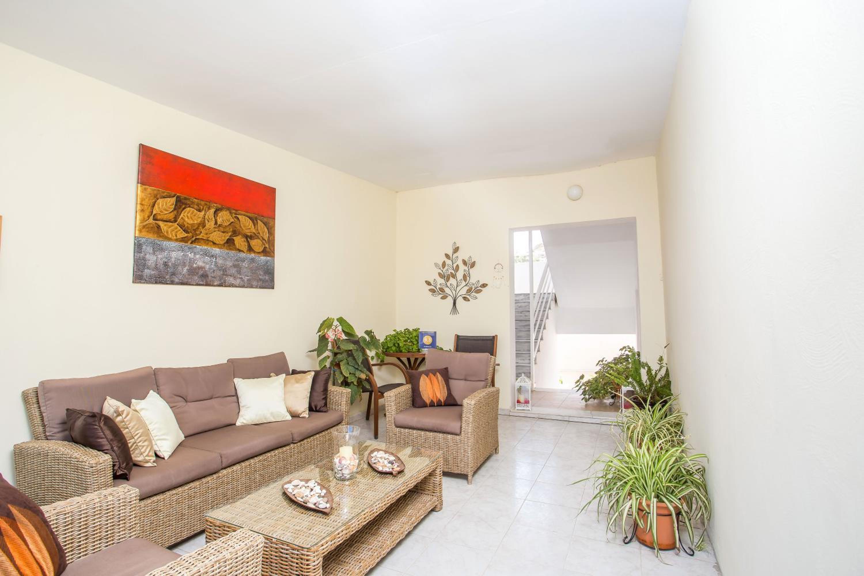 Studio (2 Adults)