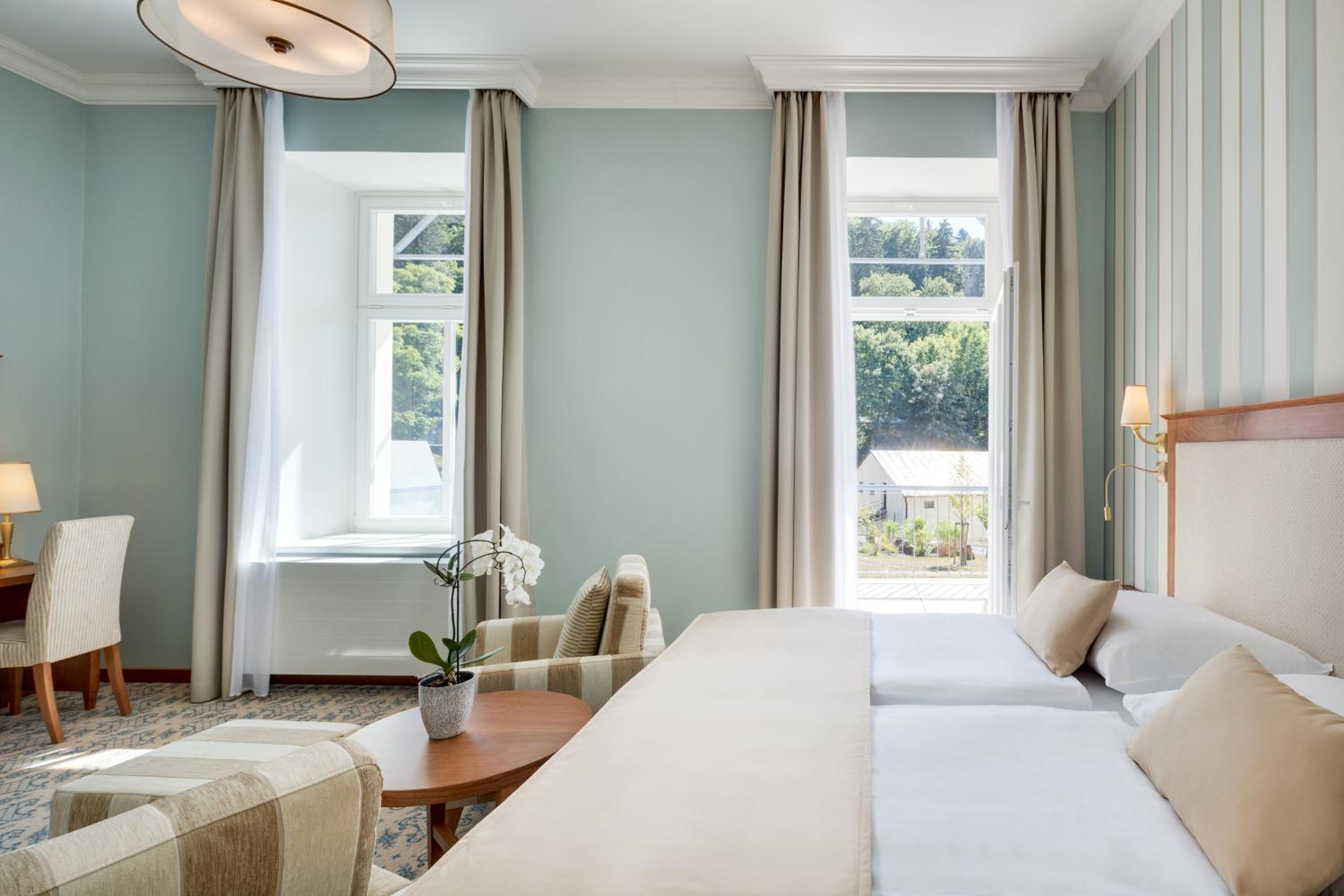 Maria Deluxe Double or Twin Room with Wellness and Fitness Access - Photo 1