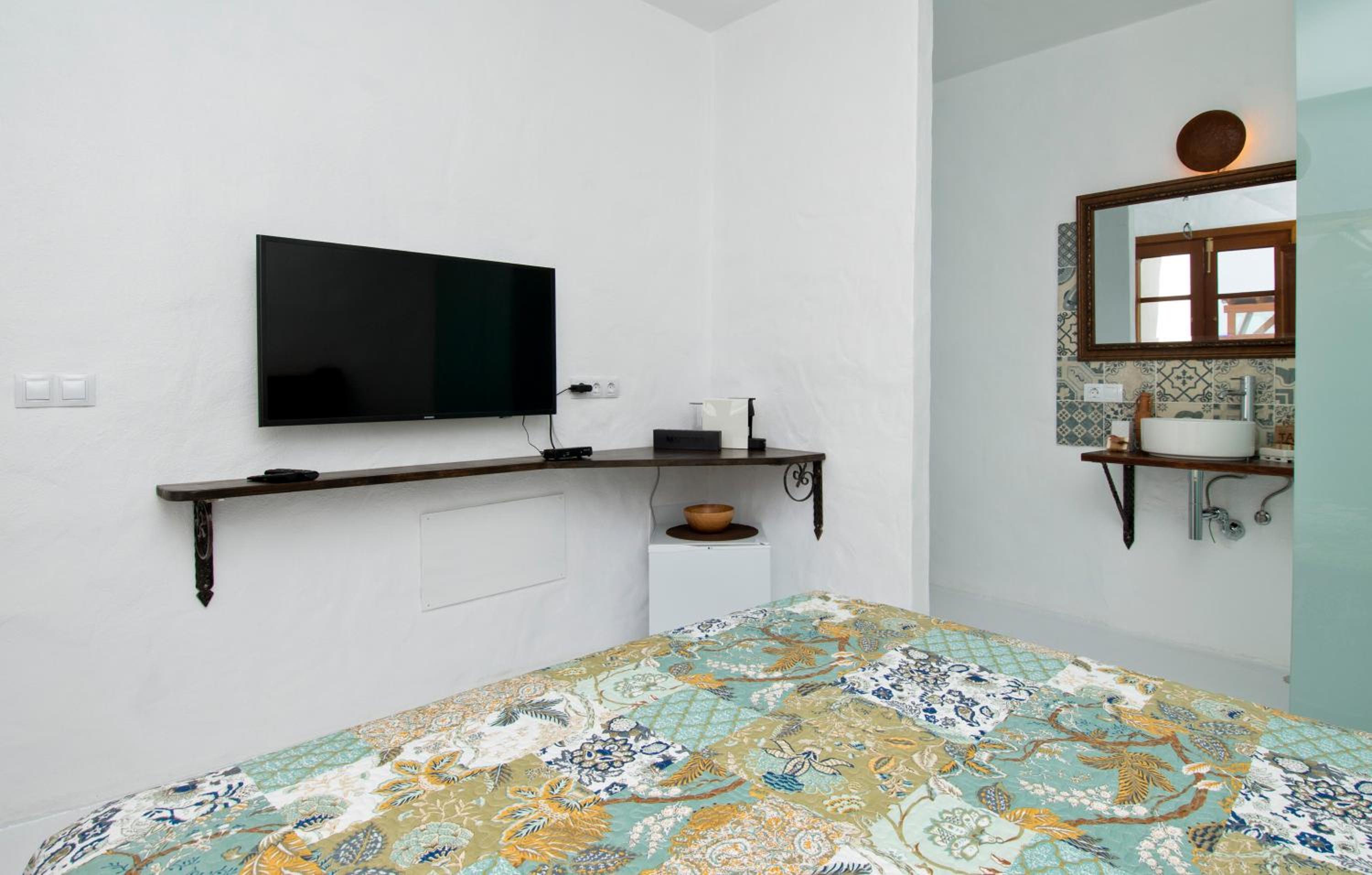 Double Room with Sea View photo 3