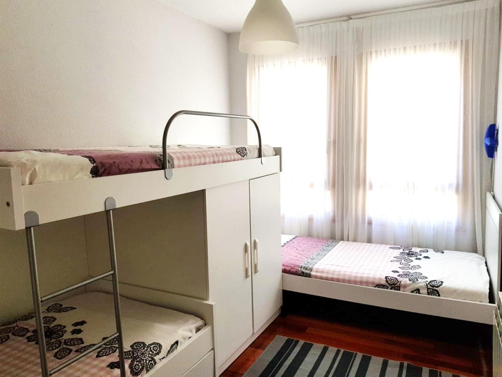 Apartment photo 2