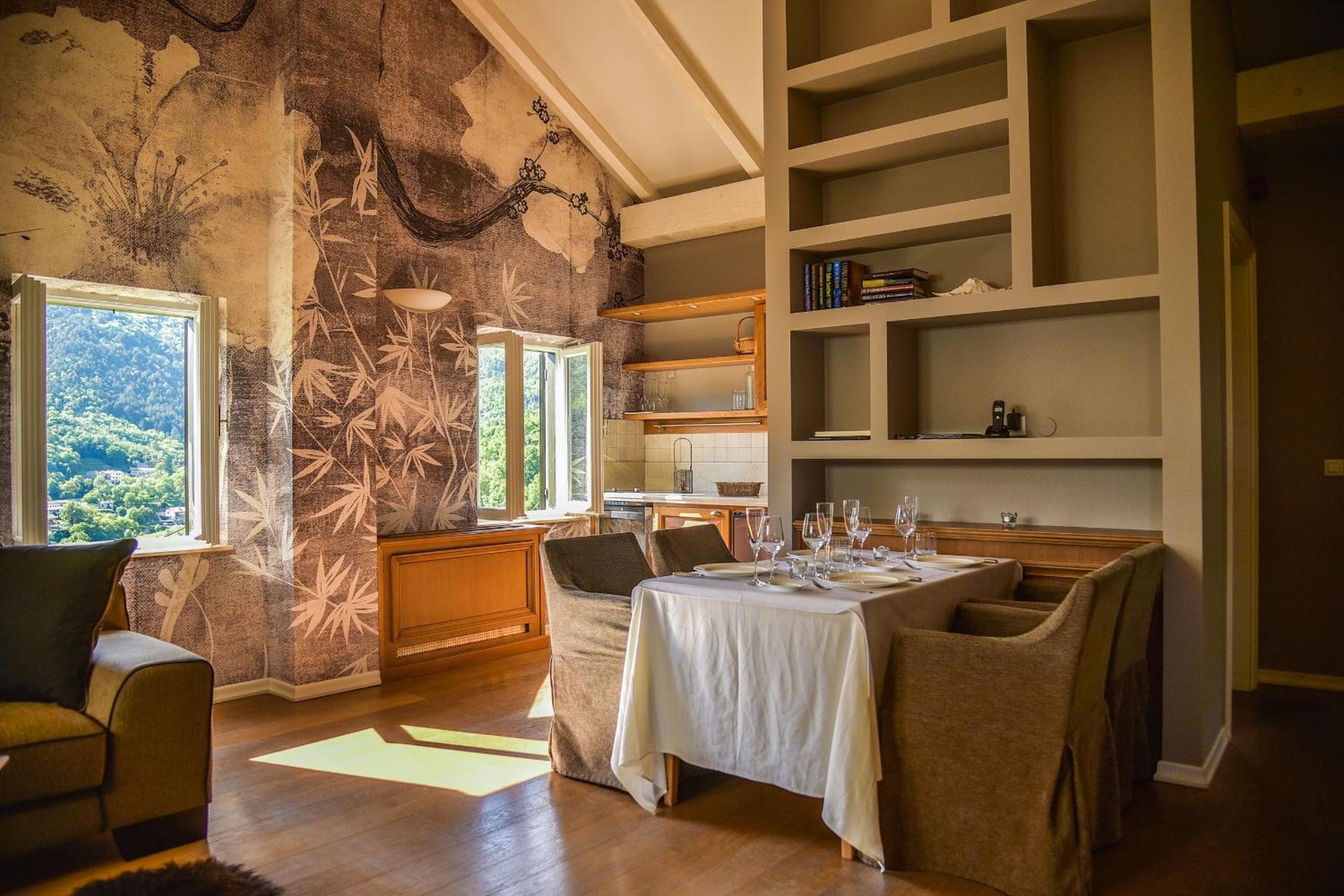 Superior Suite - Photo 3