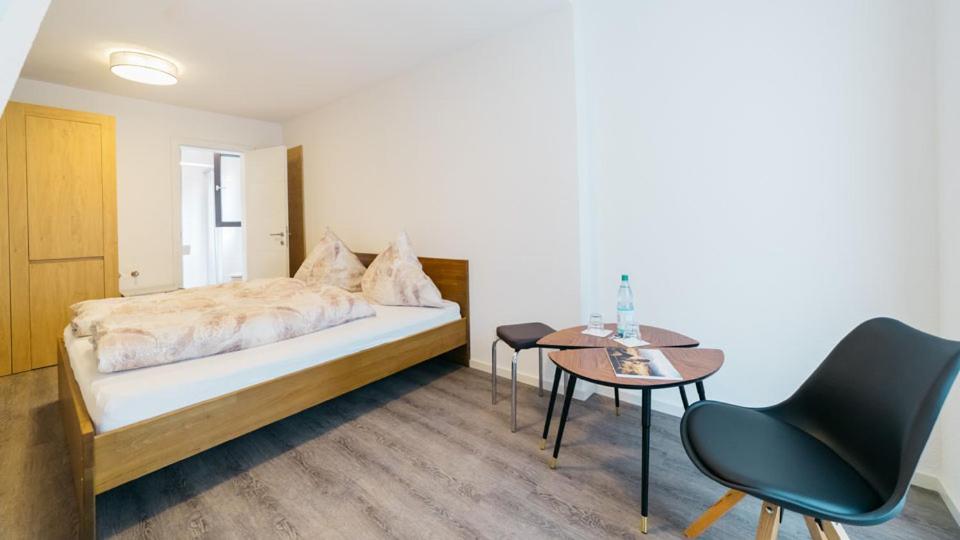 Double Room - Photo 4