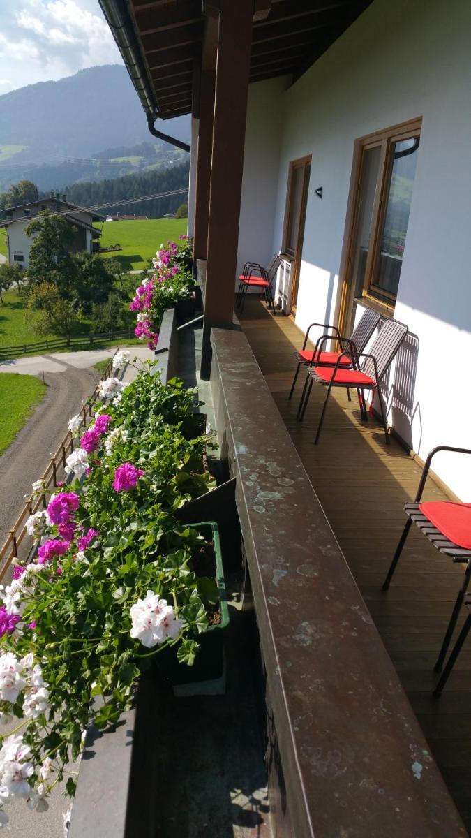 Triple Room with Mountain View photo 3