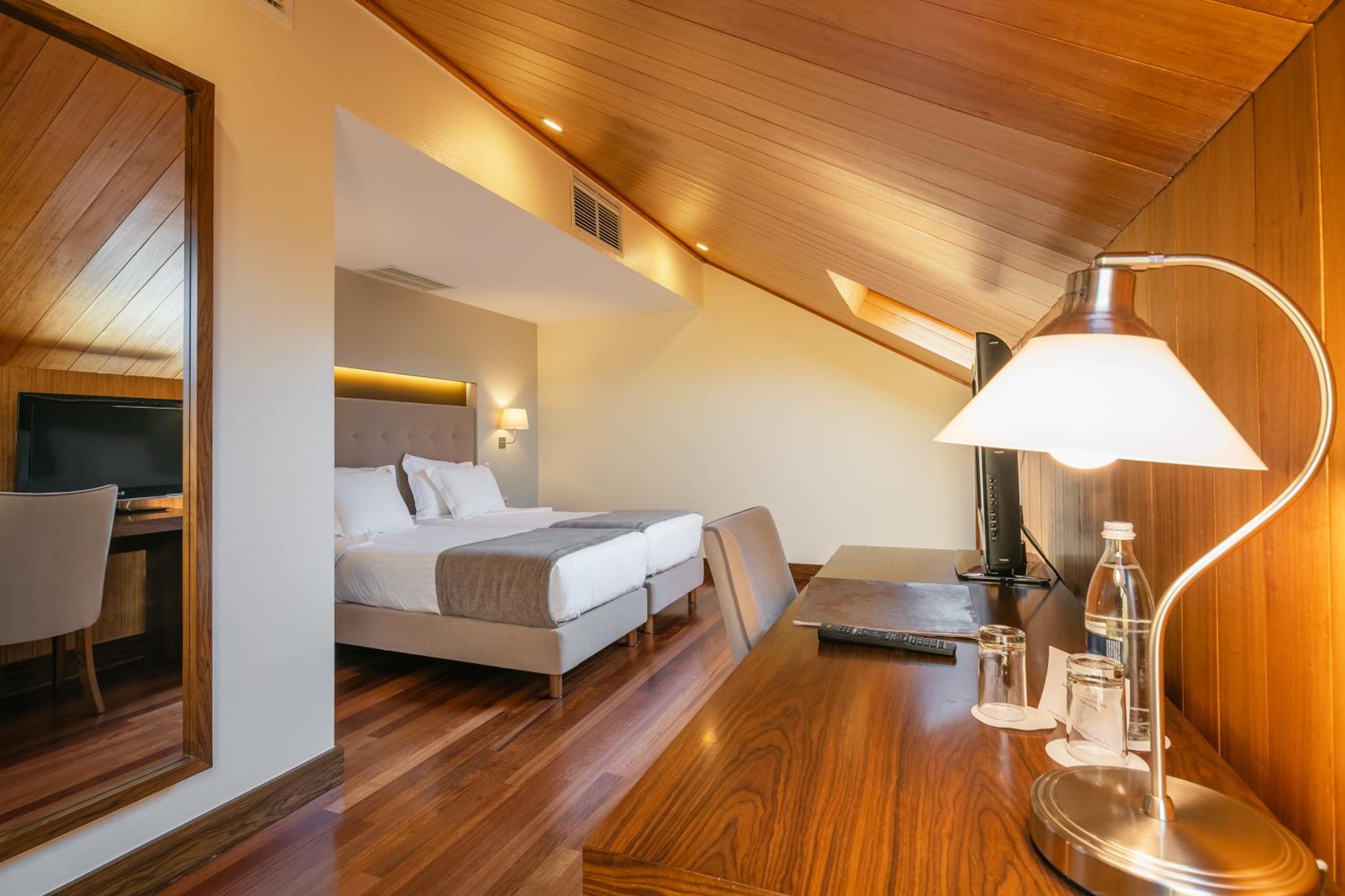 Twin Room - Attic