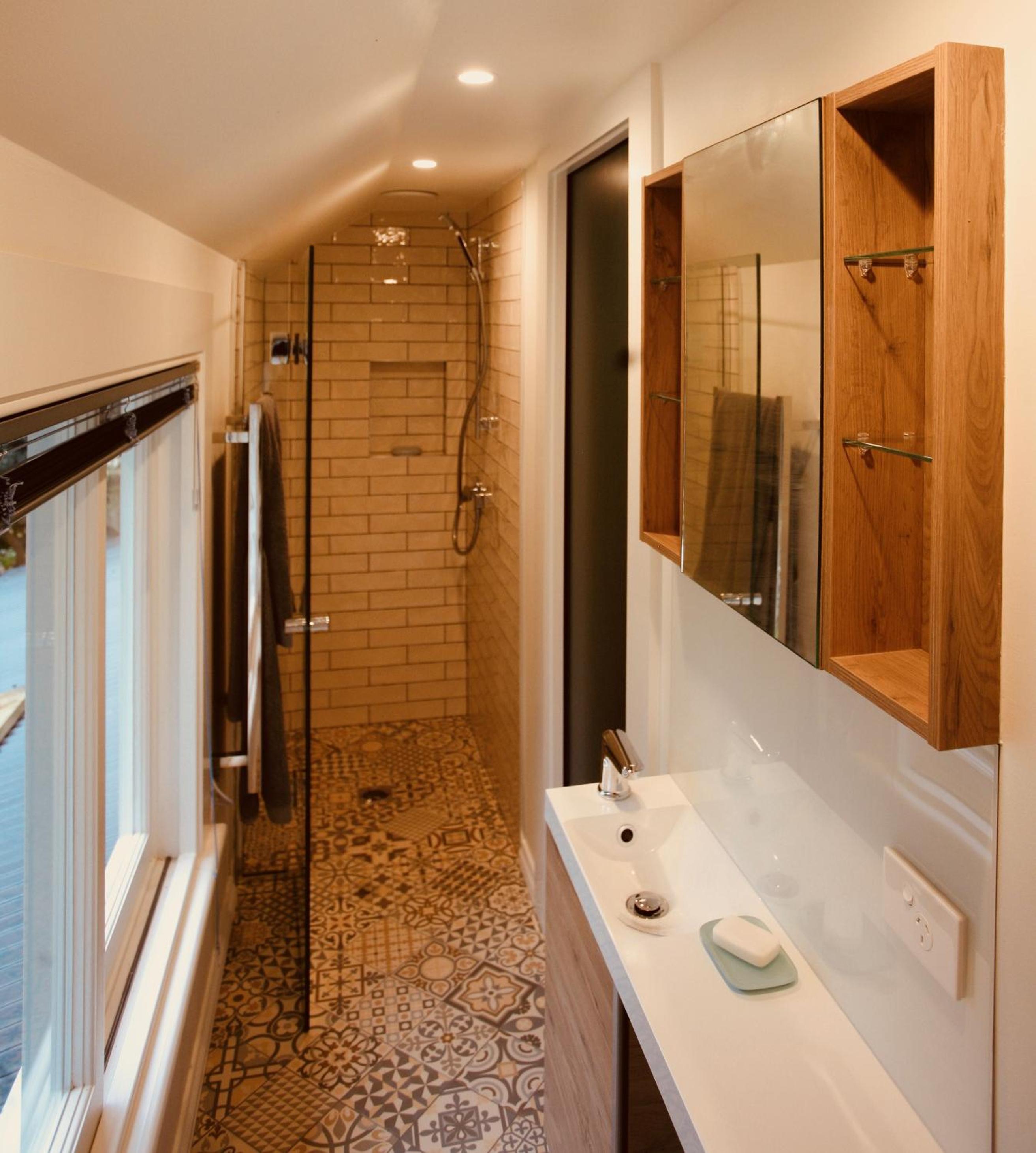 Superior King Room photo 2