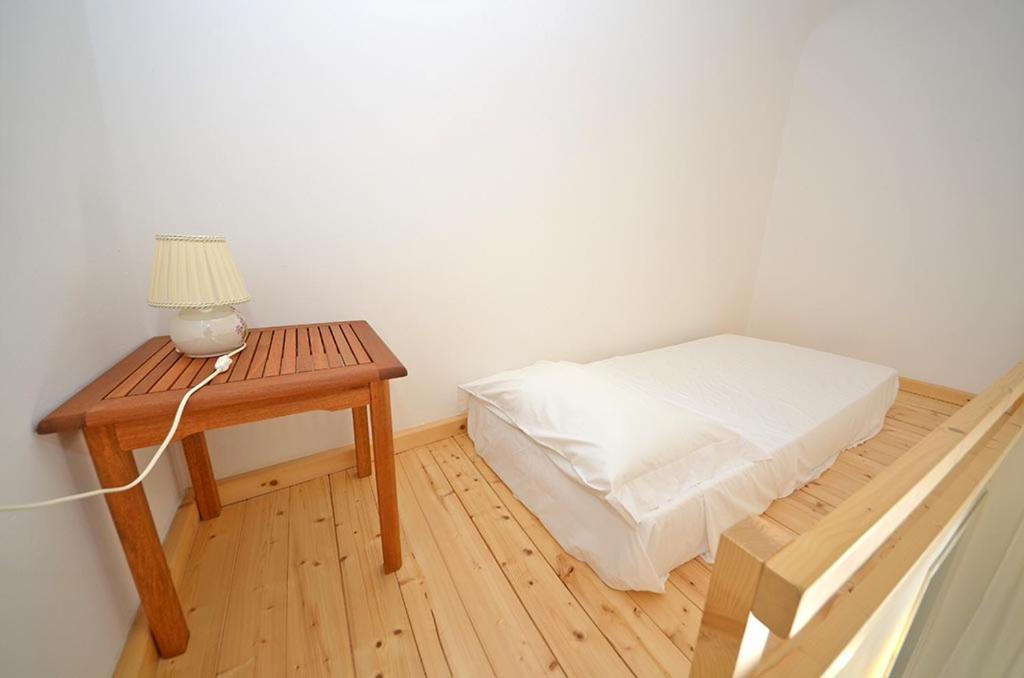 Single Room with Private Bathroom