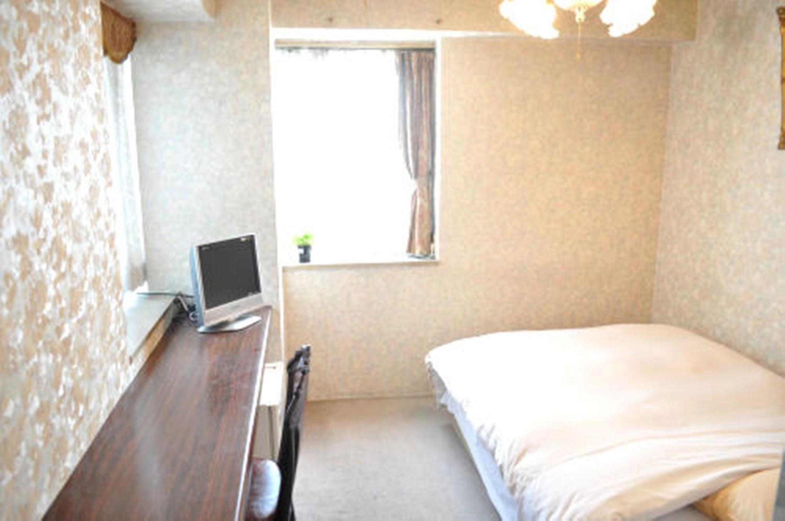 Double Room - Photo 4