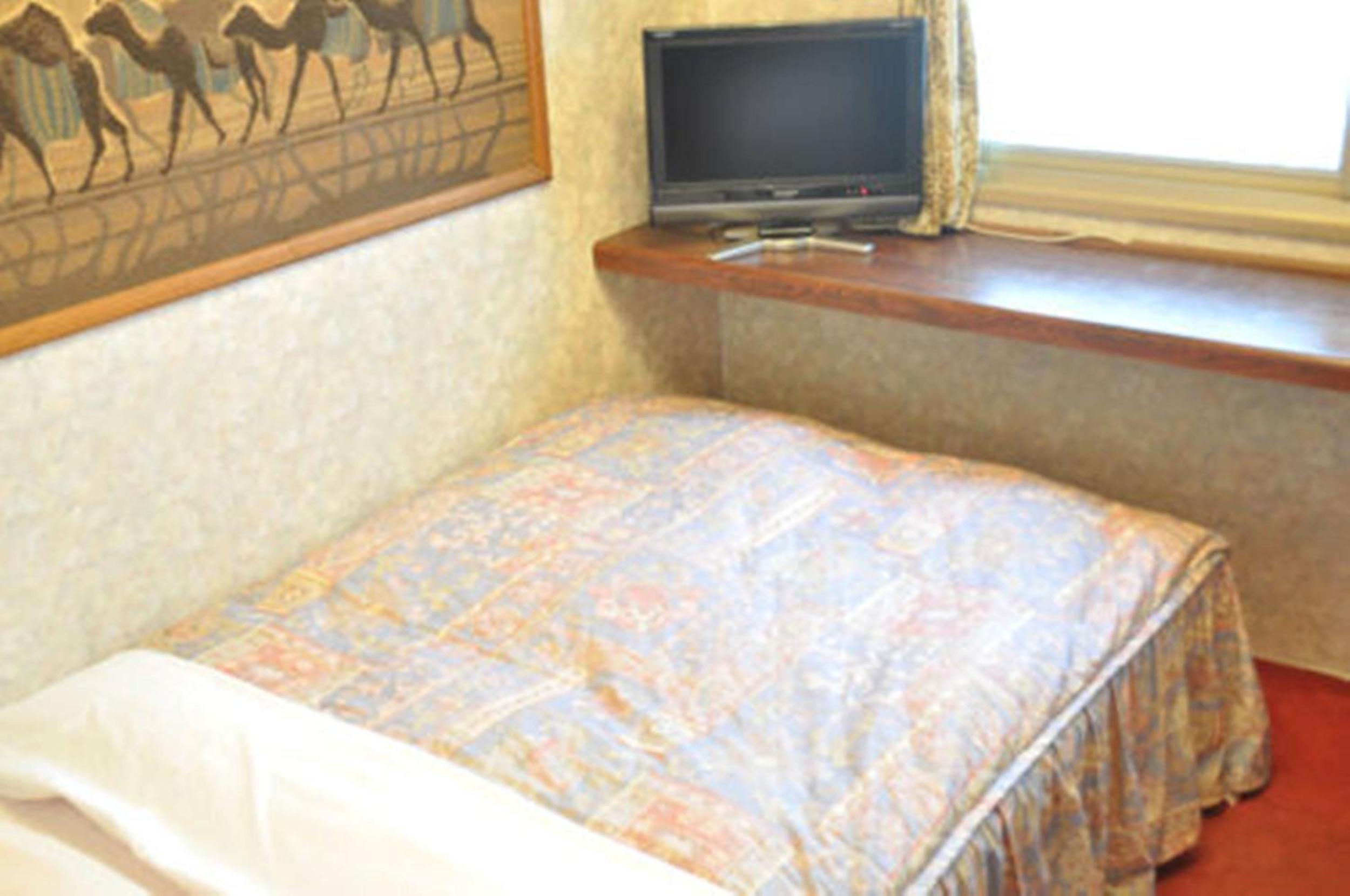 Double Room - Photo 6