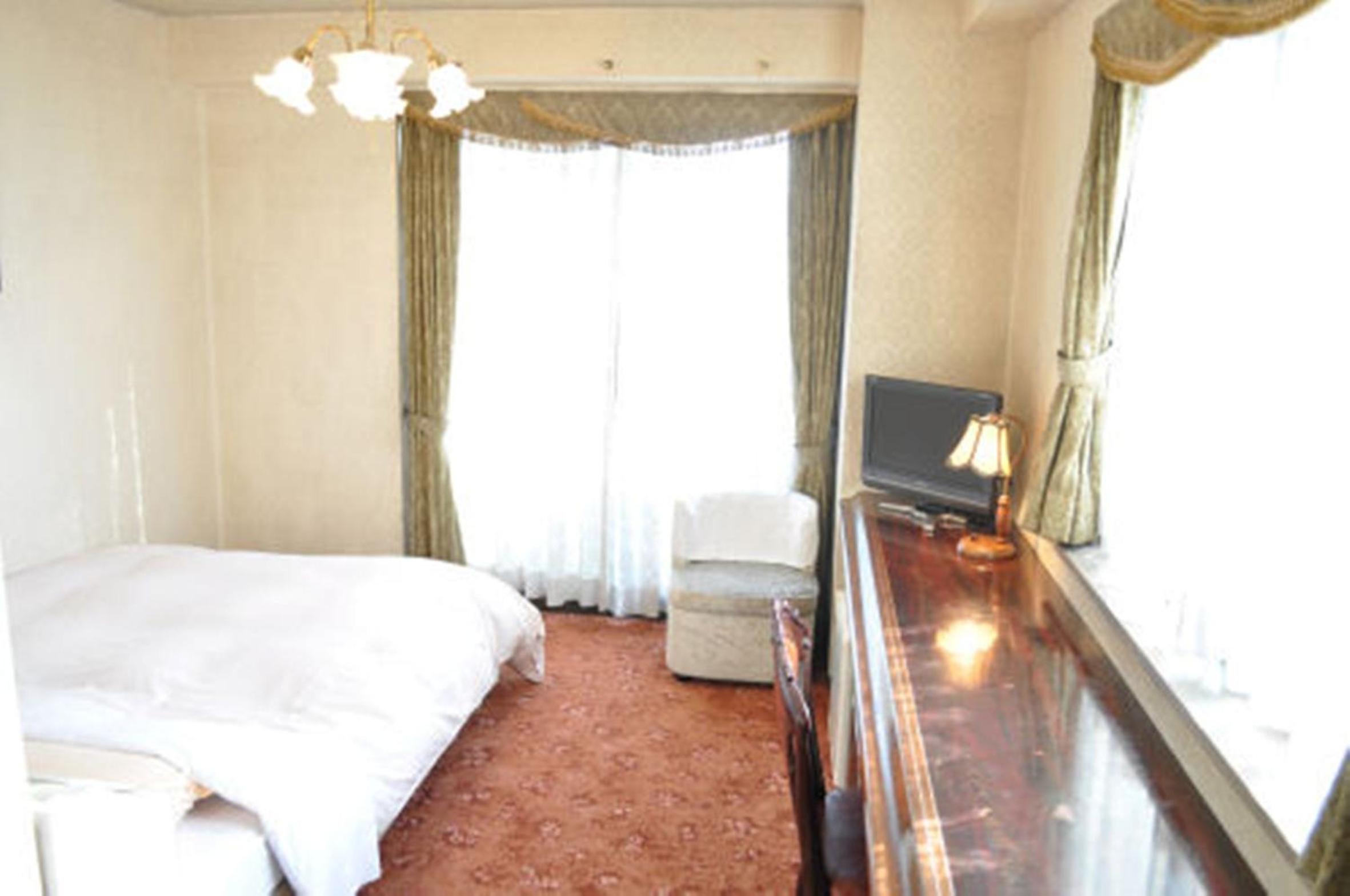 Double Room - Photo 5