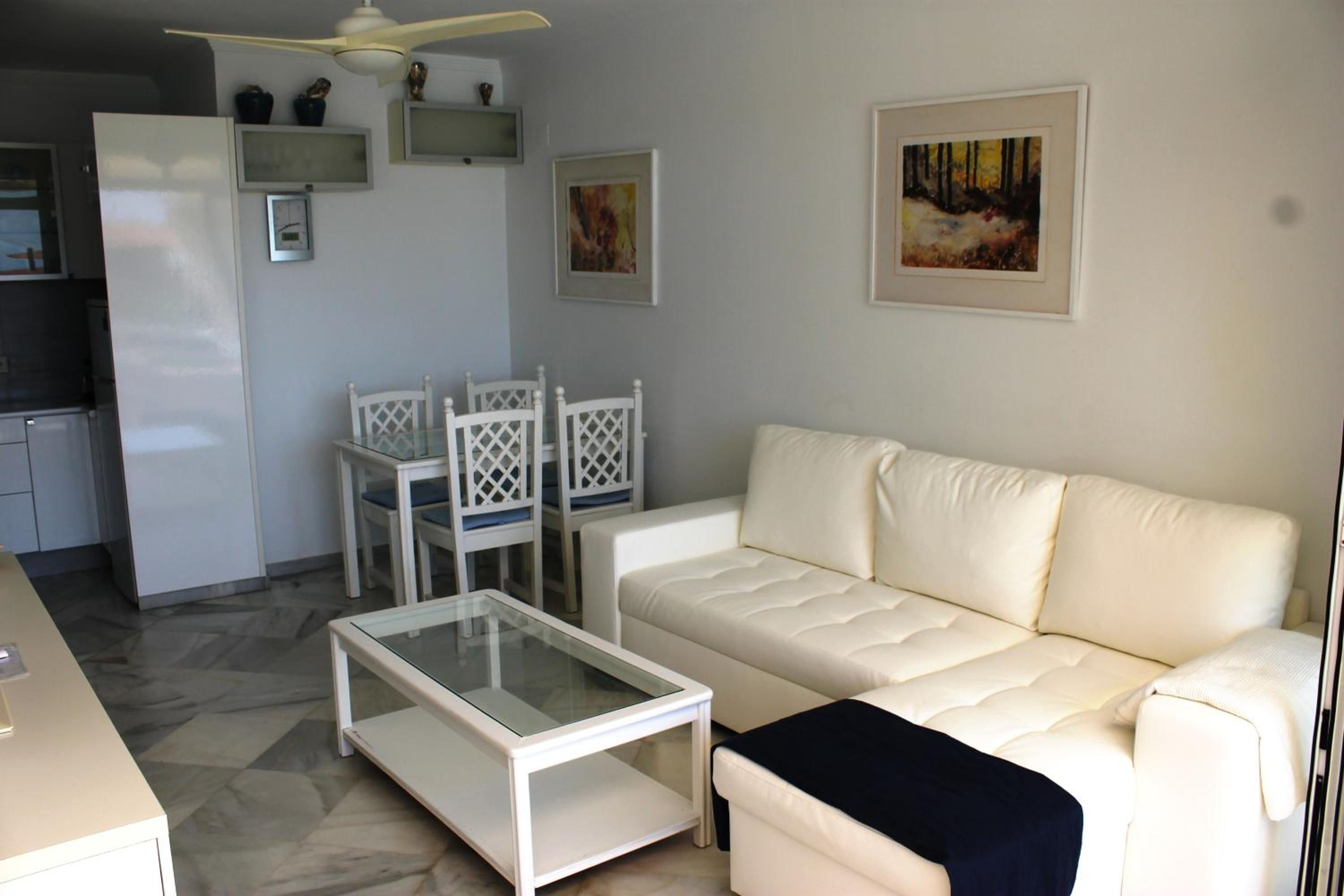 Apartamento con vista al mar
