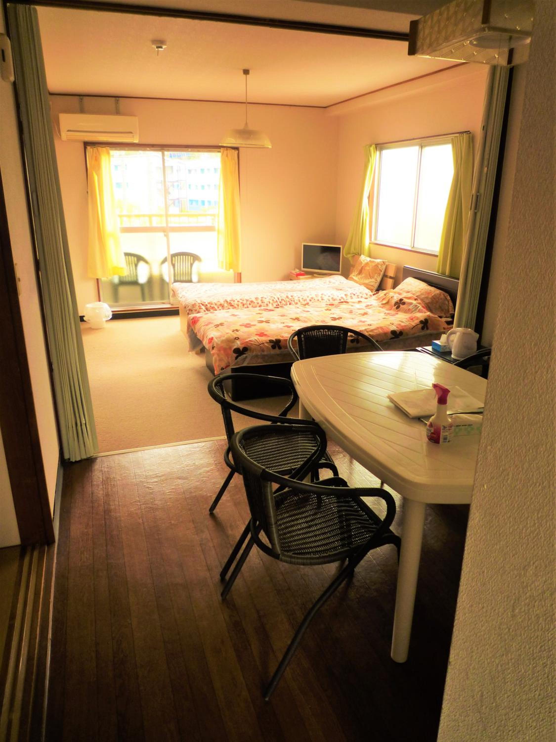 Apartment photo 1