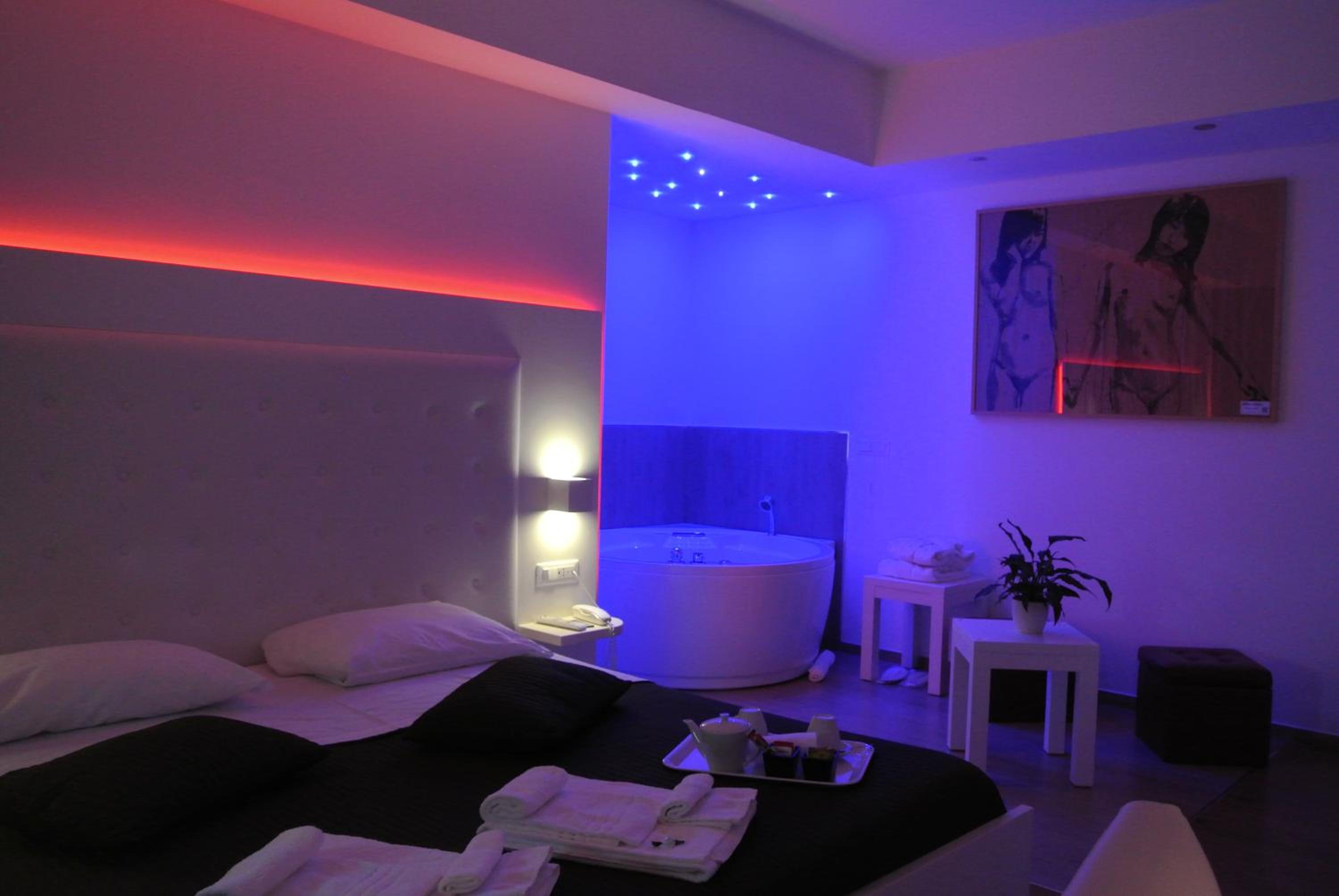 Deluxe Suite mit Whirlpool-Bad