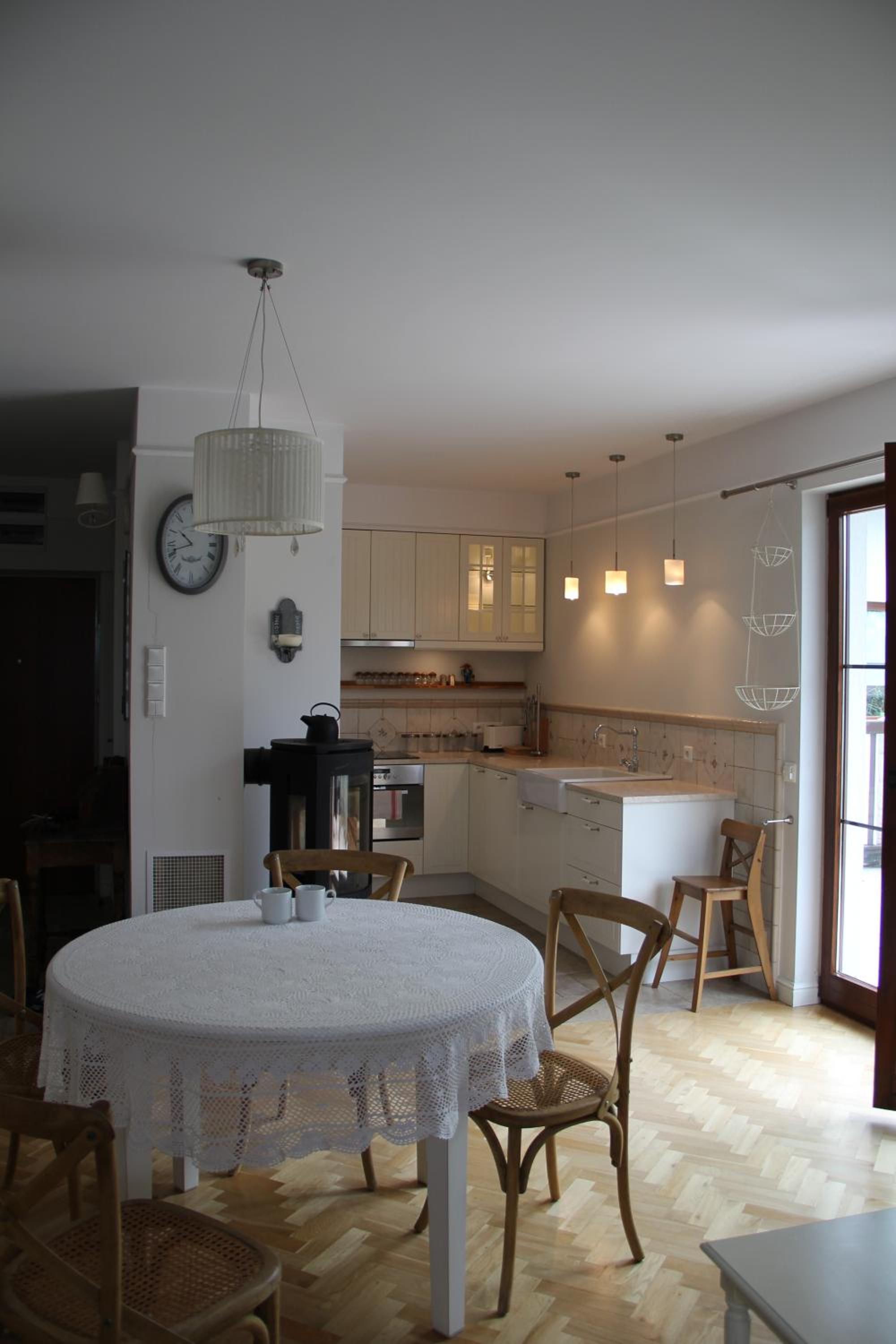 Two-Bedroom Apartment - Photo 6