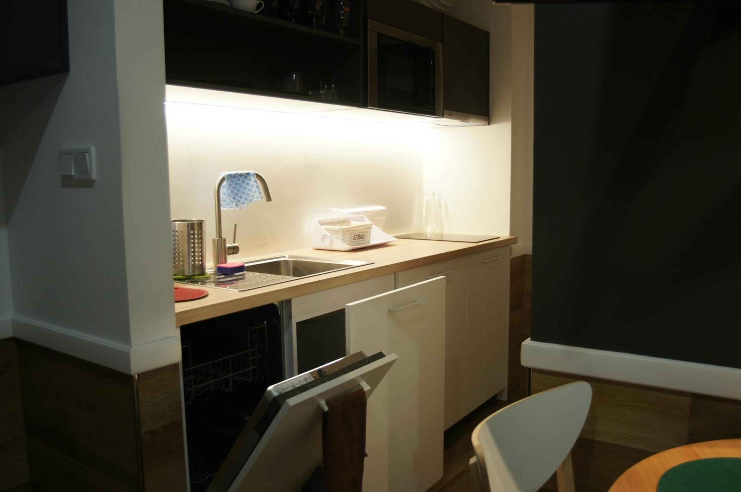 Apartment - Photo 19